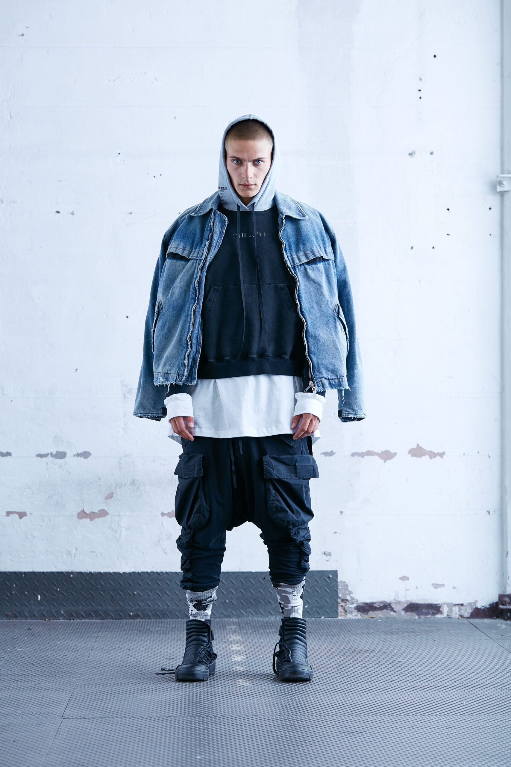 Unravel S/S 18 Menswear Look 13