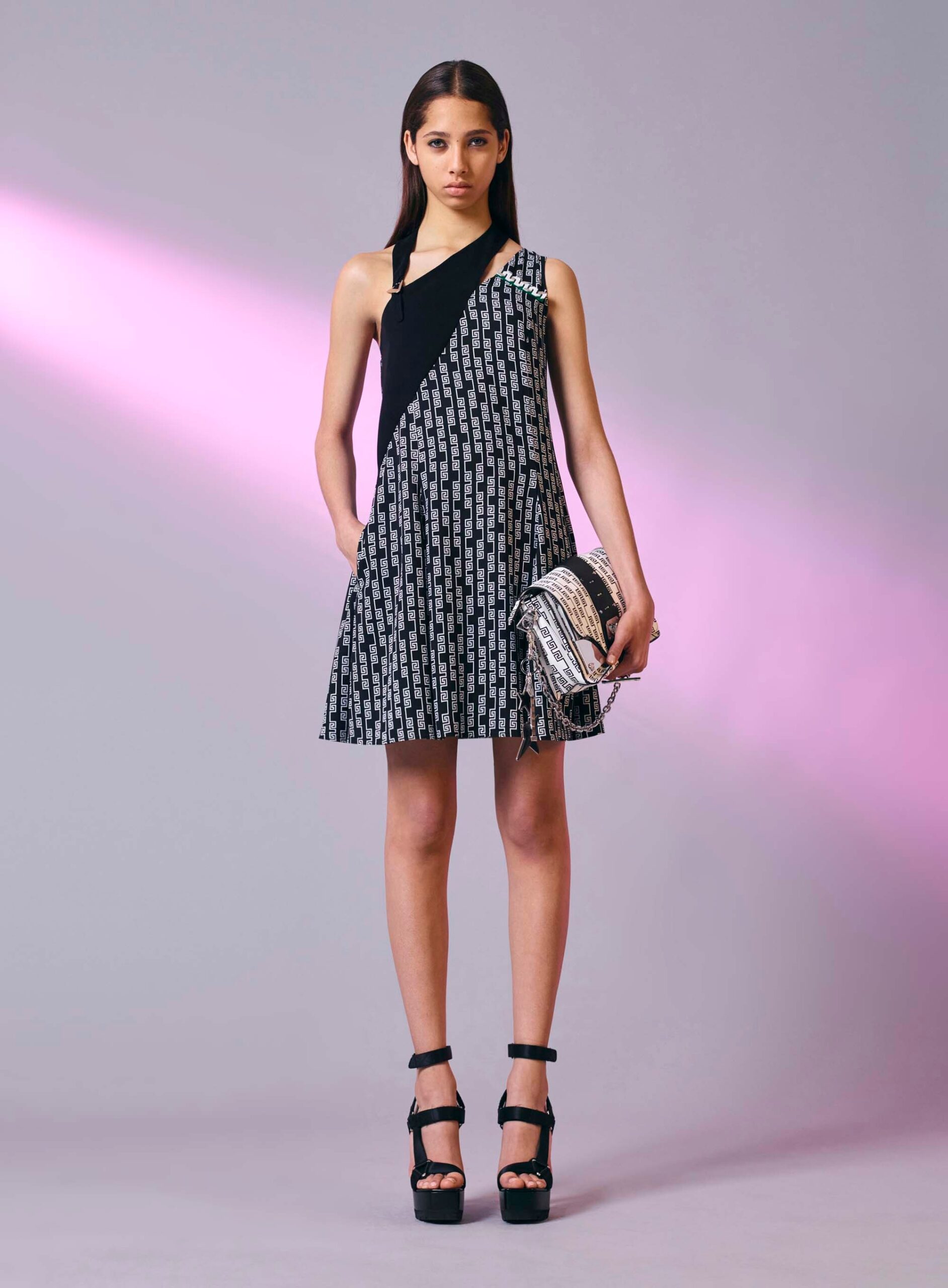 Versace Resort 17 Look 14