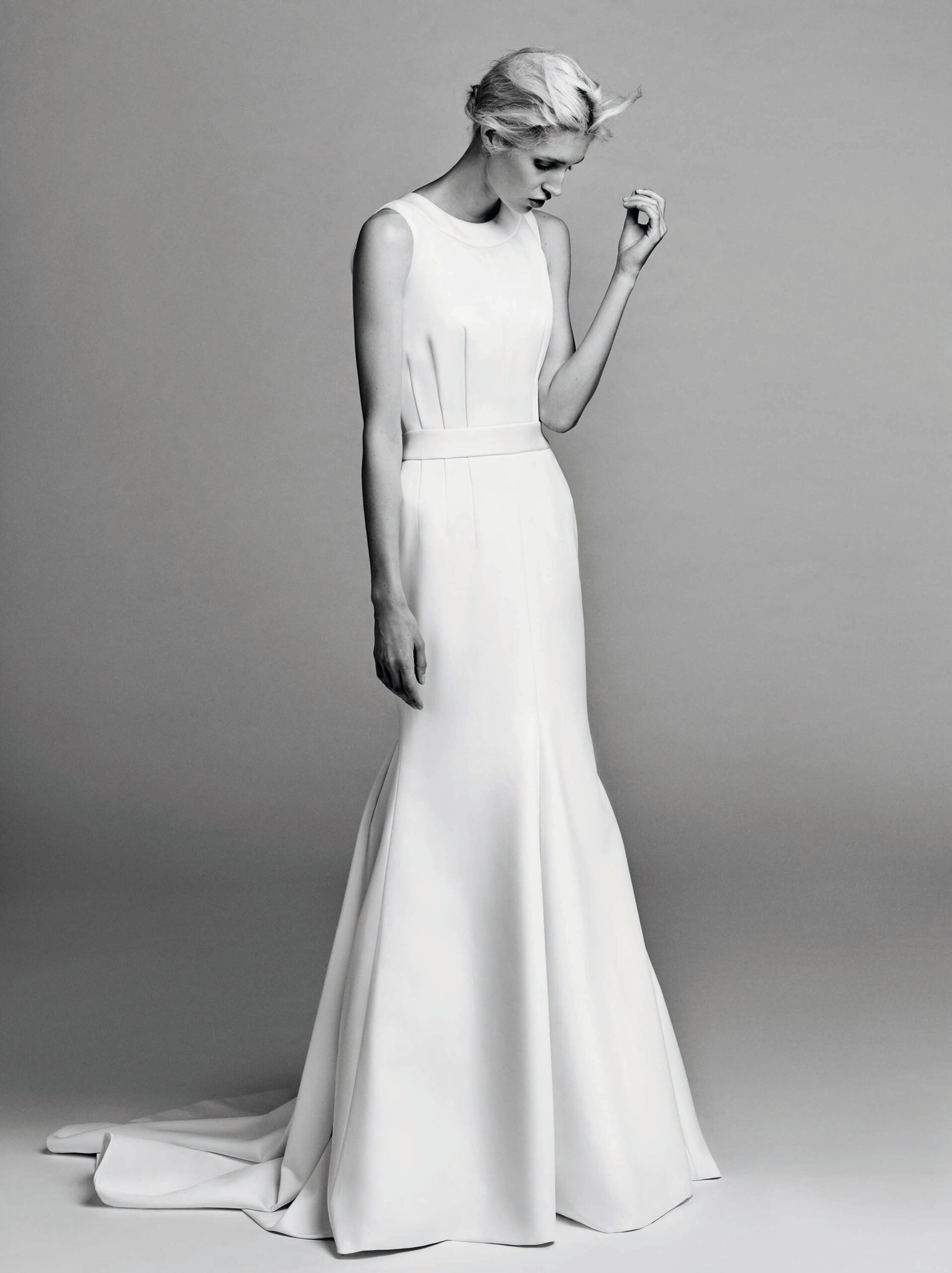 Viktor & Rolf F/W 17 Bridal Look 15
