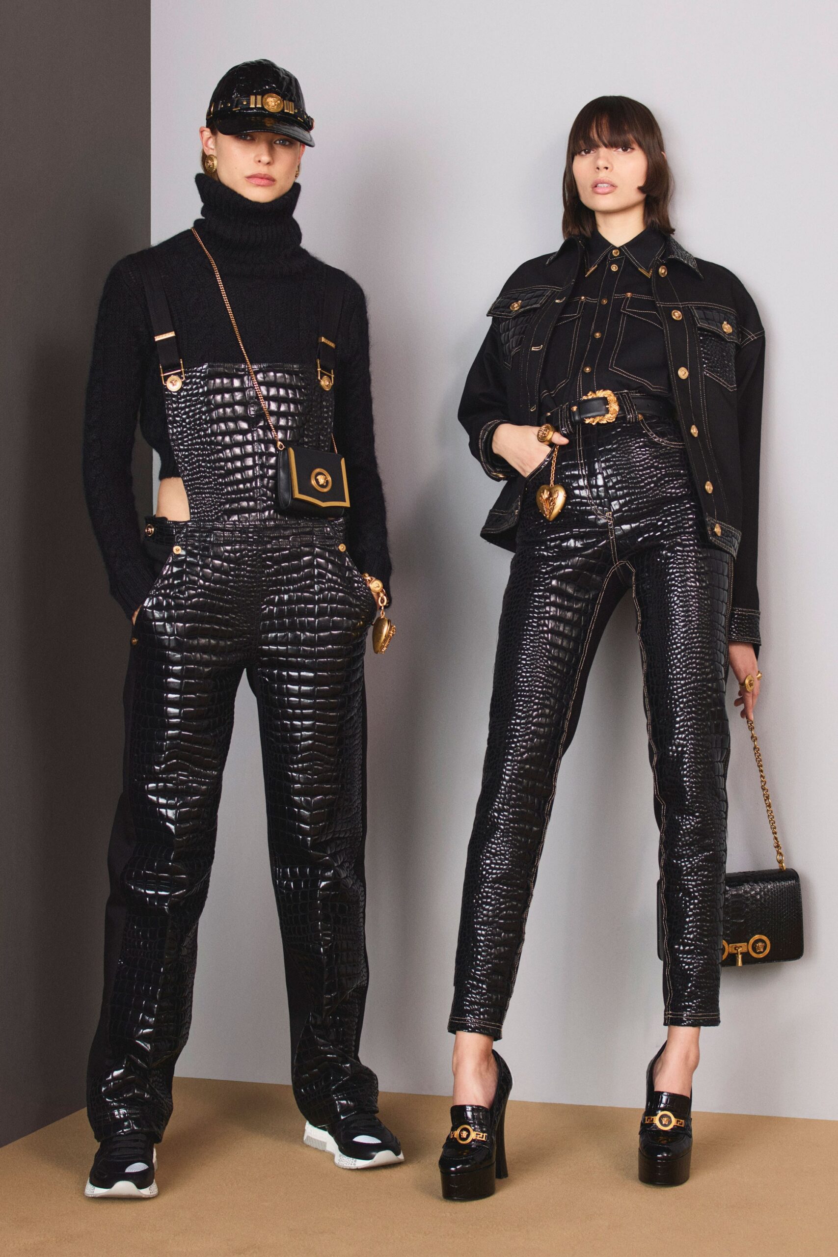Versace F/W 18 Look 17
