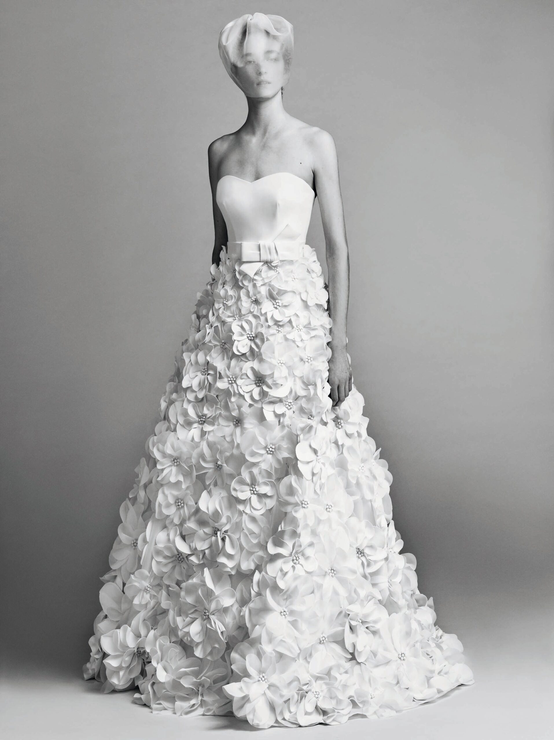 Viktor & Rolf F/W 17 Bridal Look 18
