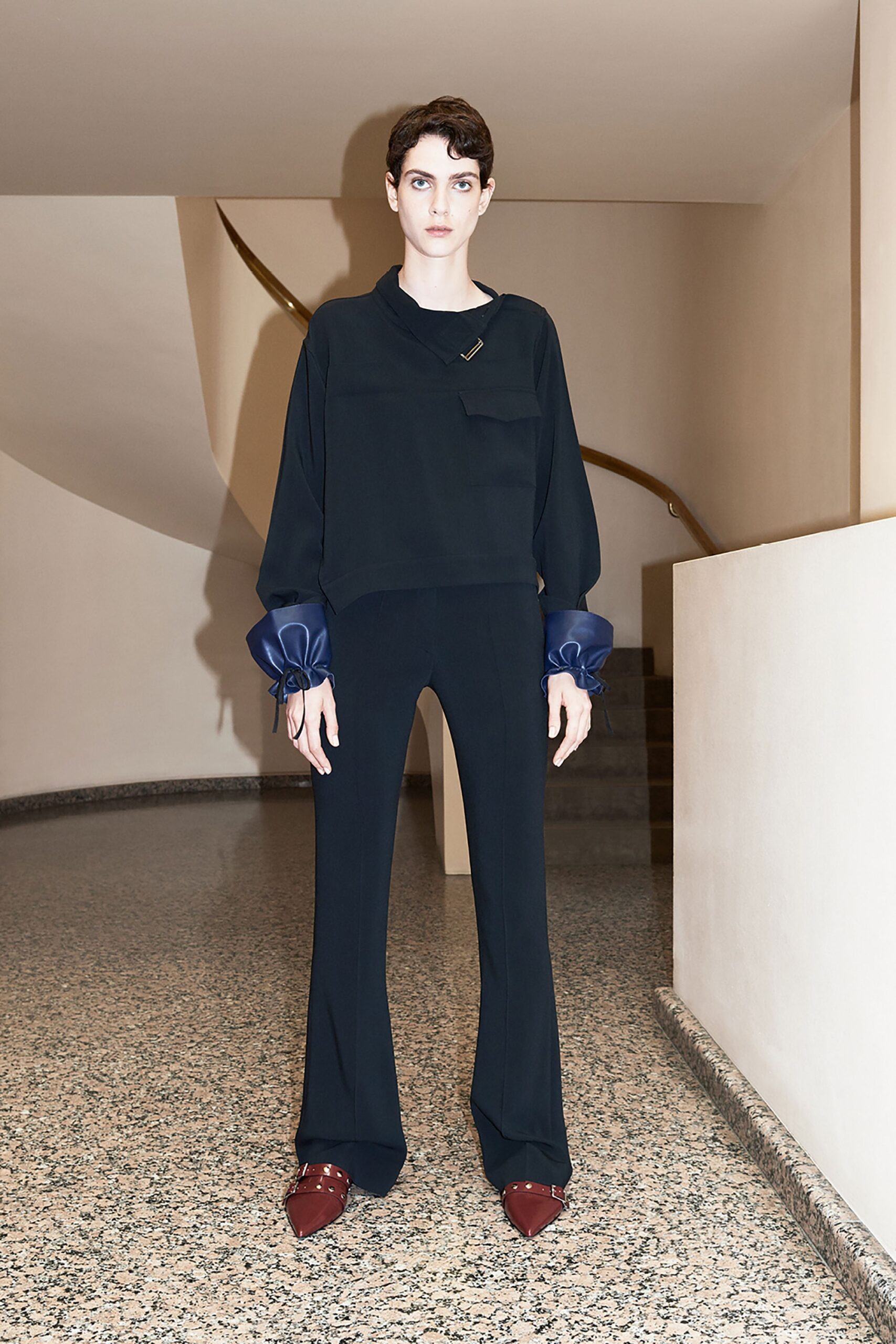 Victoria Beckham Resort 18 Look 17
