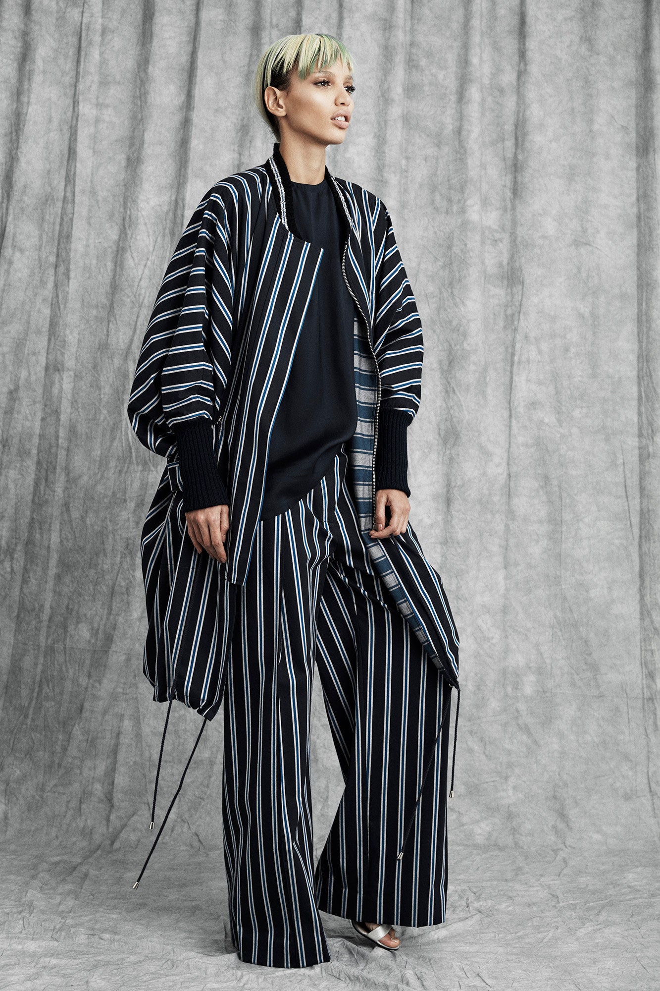 Victor Alfaro Resort 17 Look 19