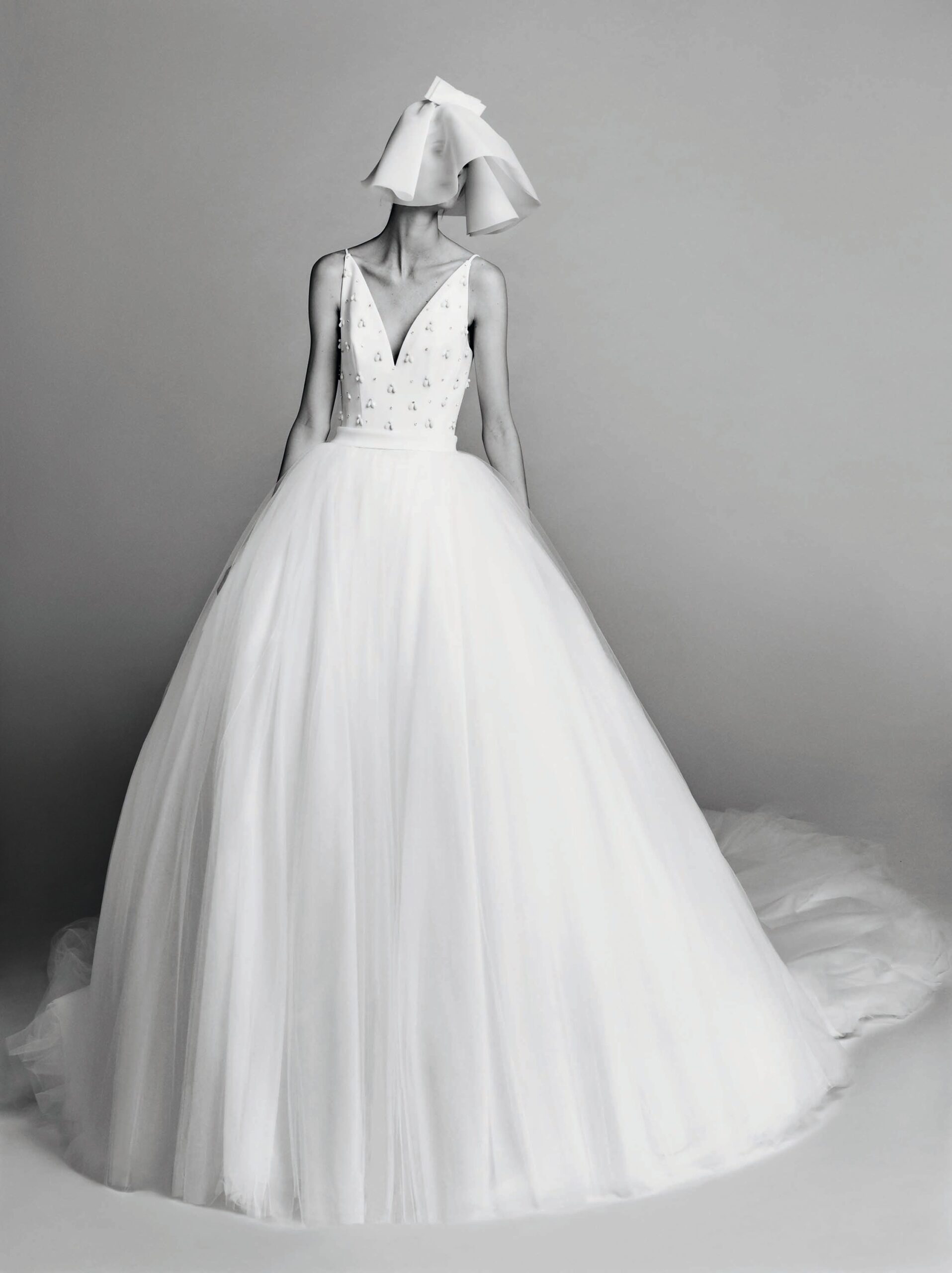 Viktor & Rolf F/W 17 Bridal Look 19