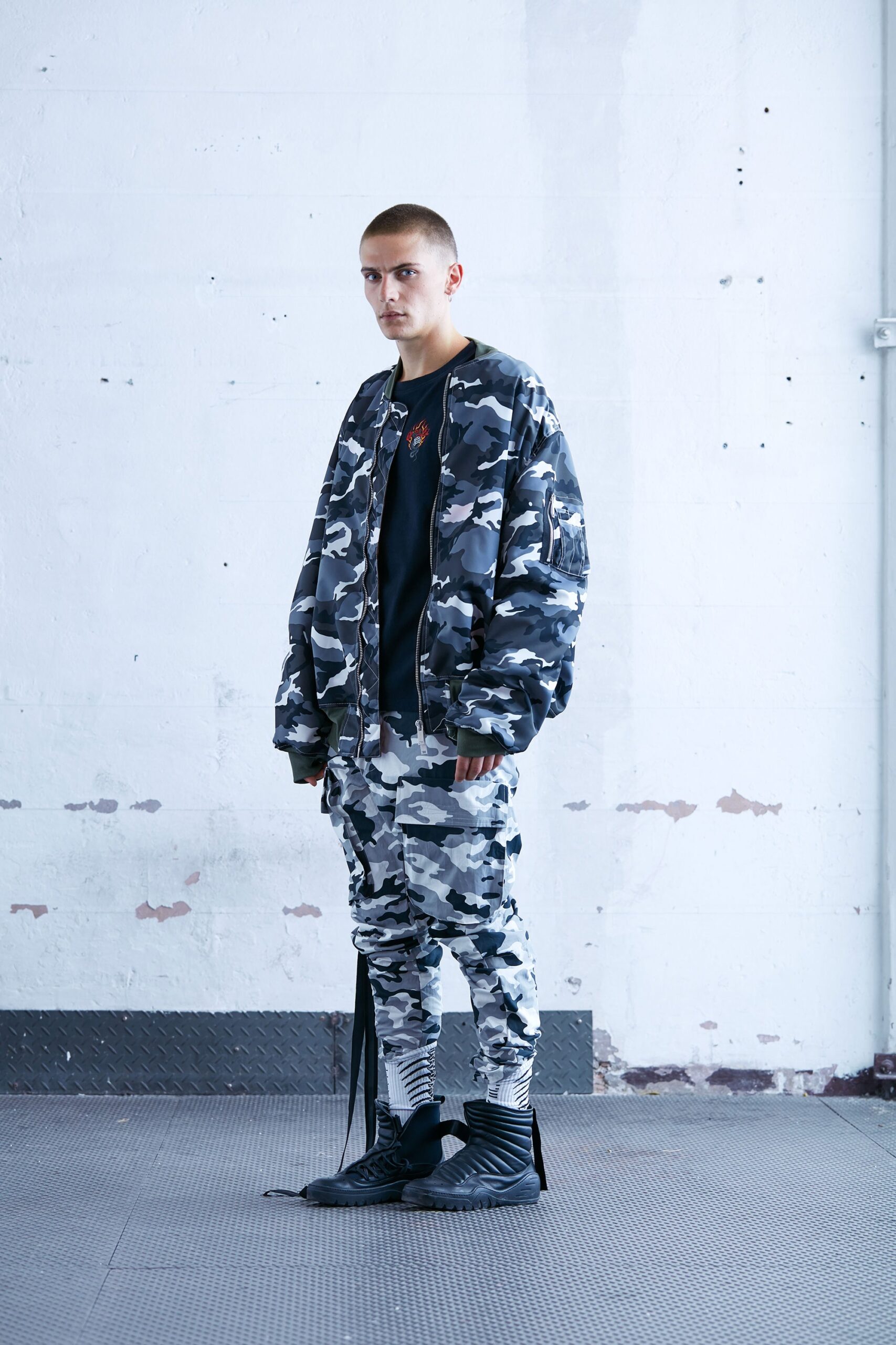 Unravel S/S 18 Menswear Look 21