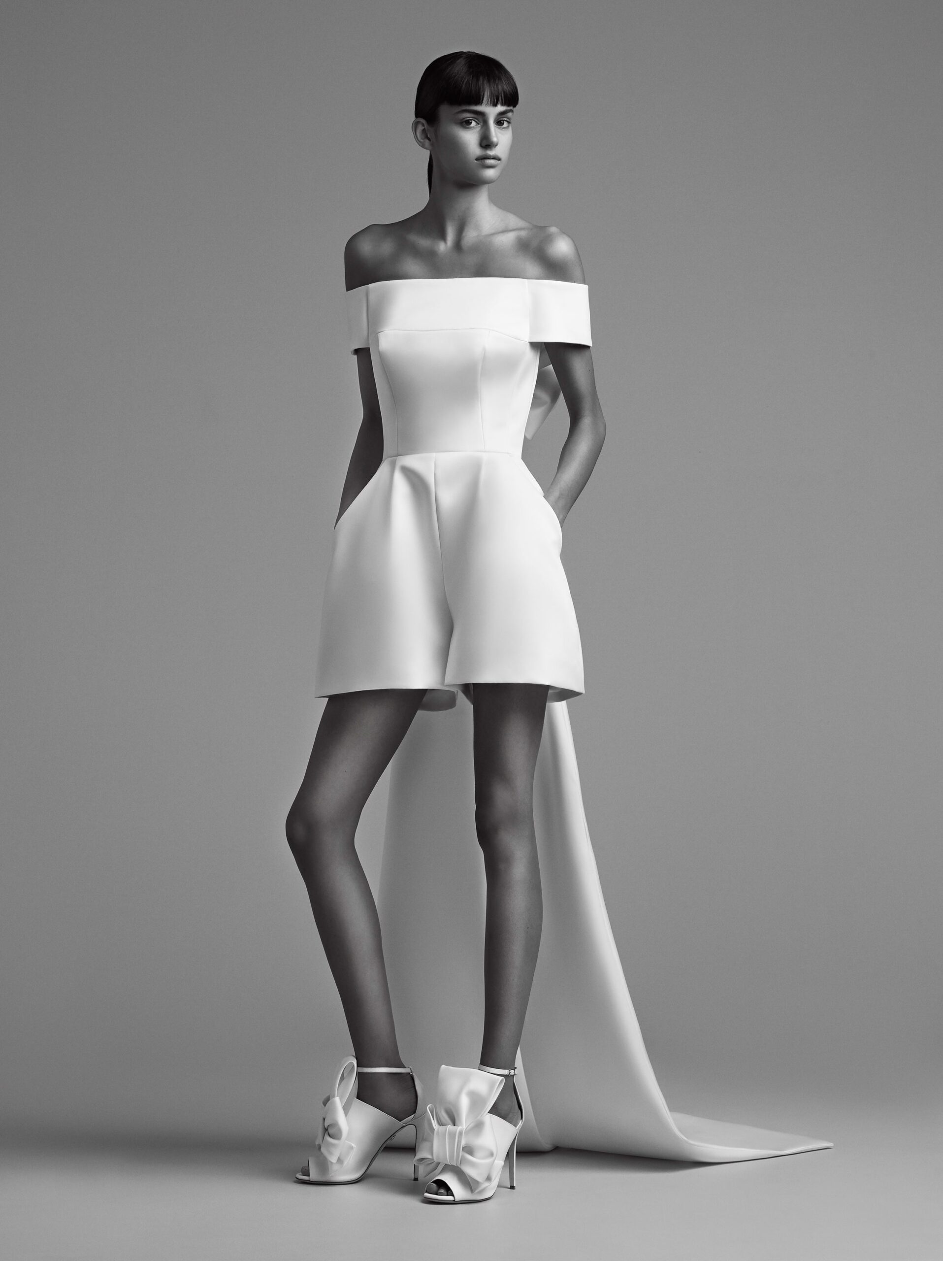 Viktor & Rolf F/W 18 Bridal Look 21