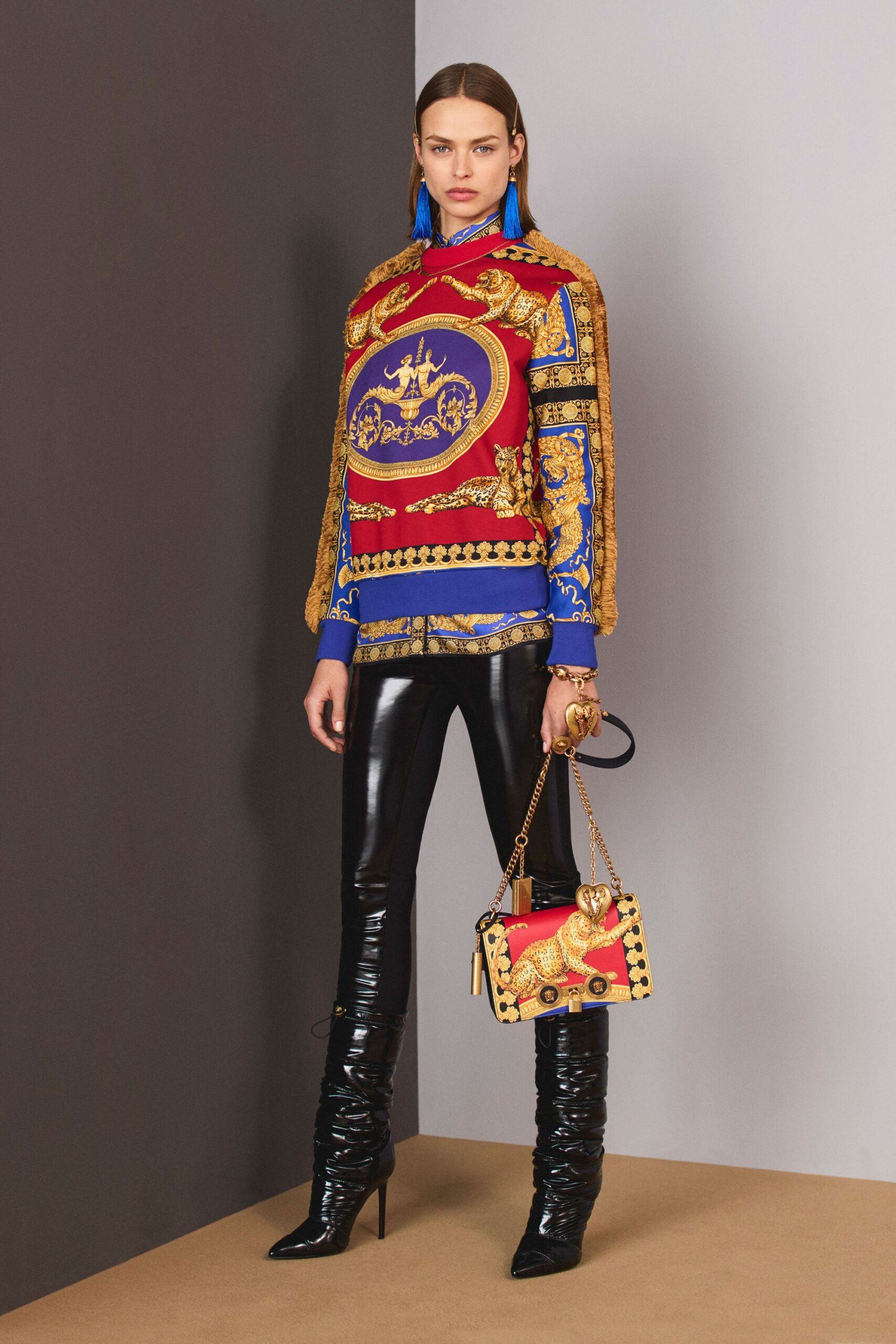 Versace F/W 18 Look 23
