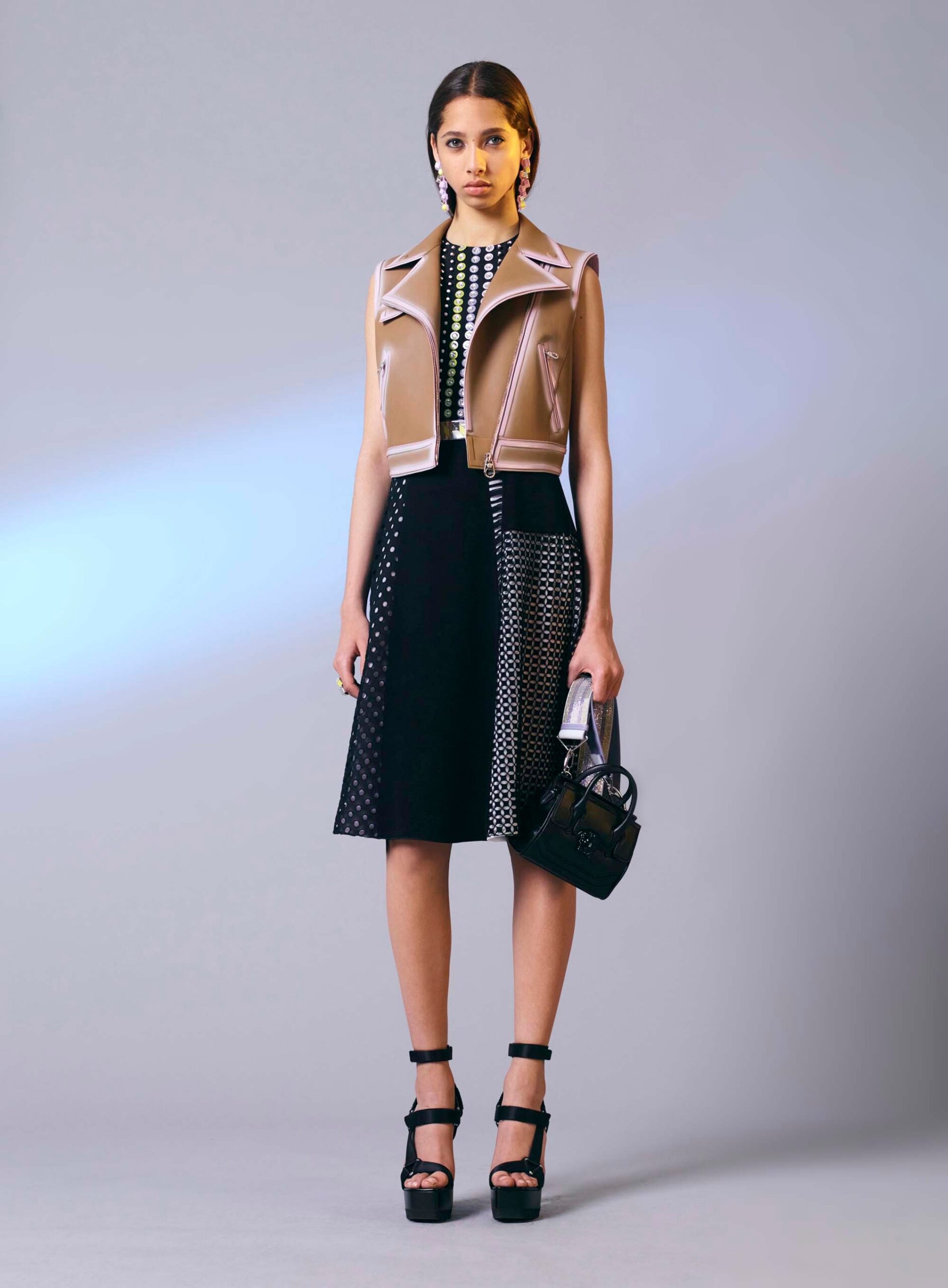 Versace Resort 17 Look 29