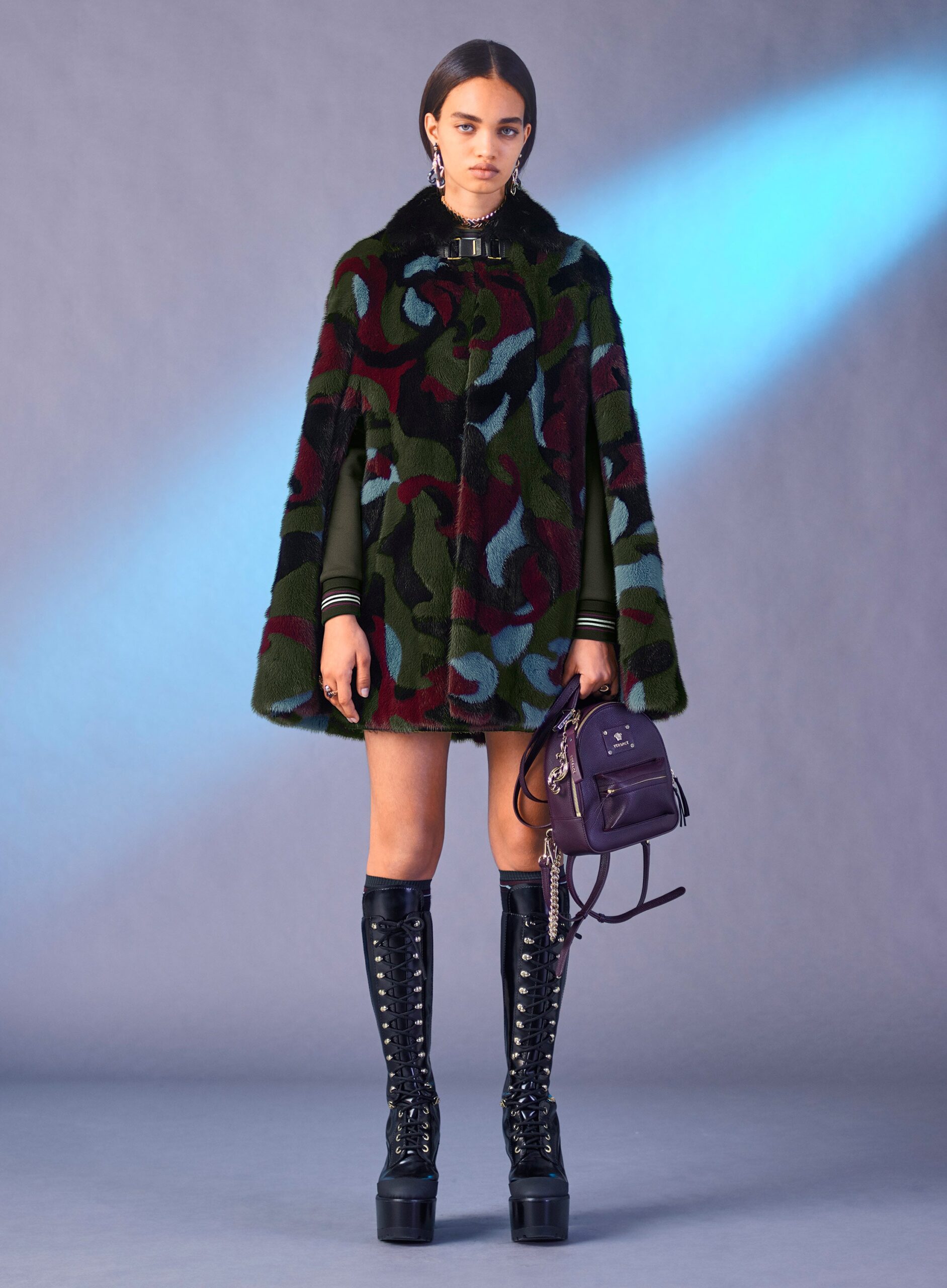 Versace F/W 17 Look 31