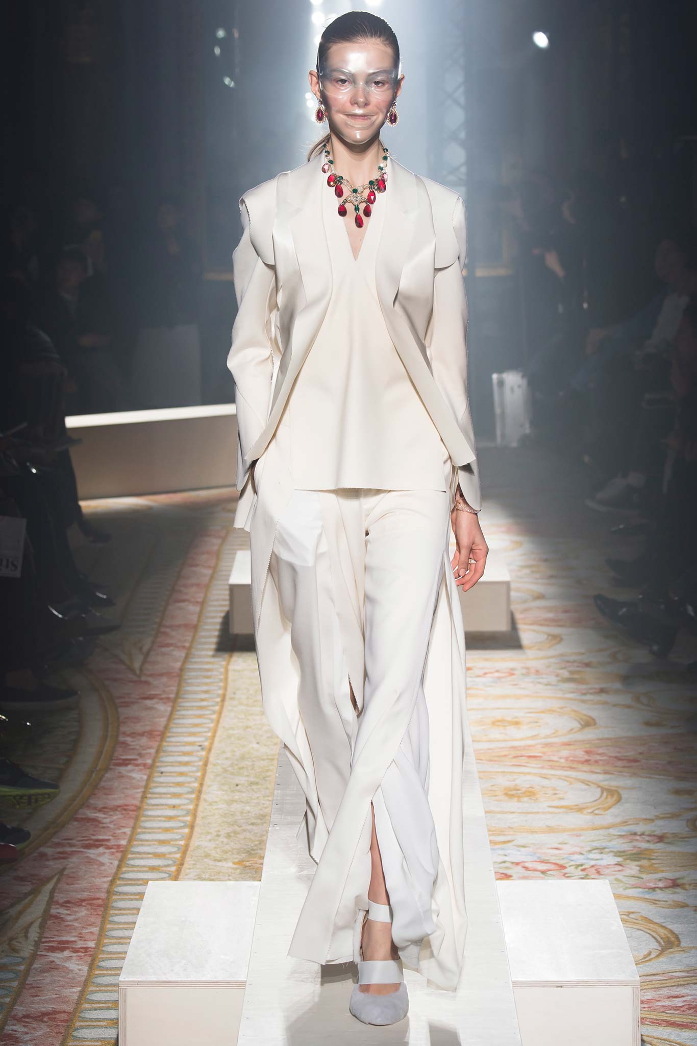 Undercover F/W 15 Look 36