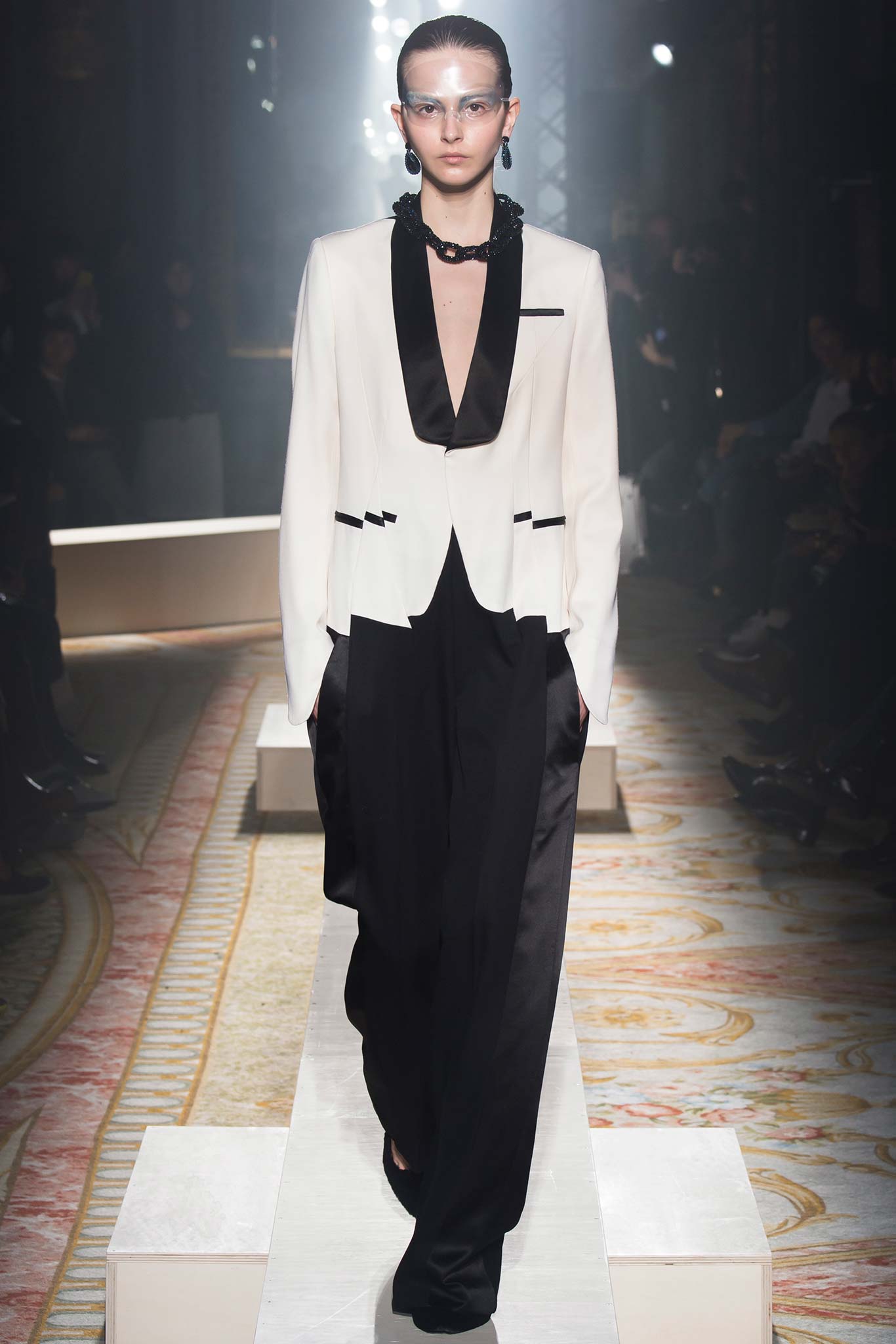 Undercover F/W 15 Look 38