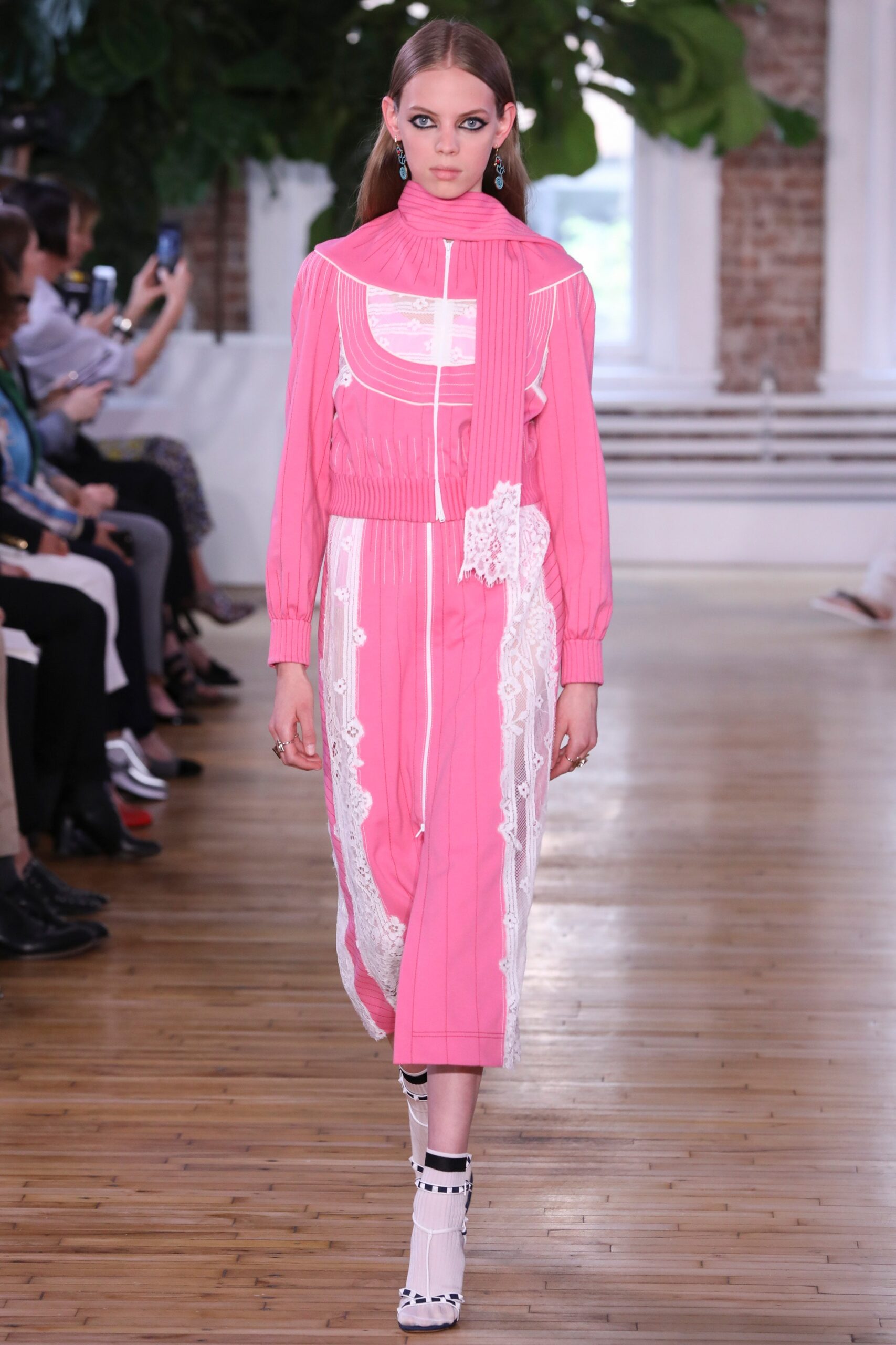 Valentino Resort 18 Look 9