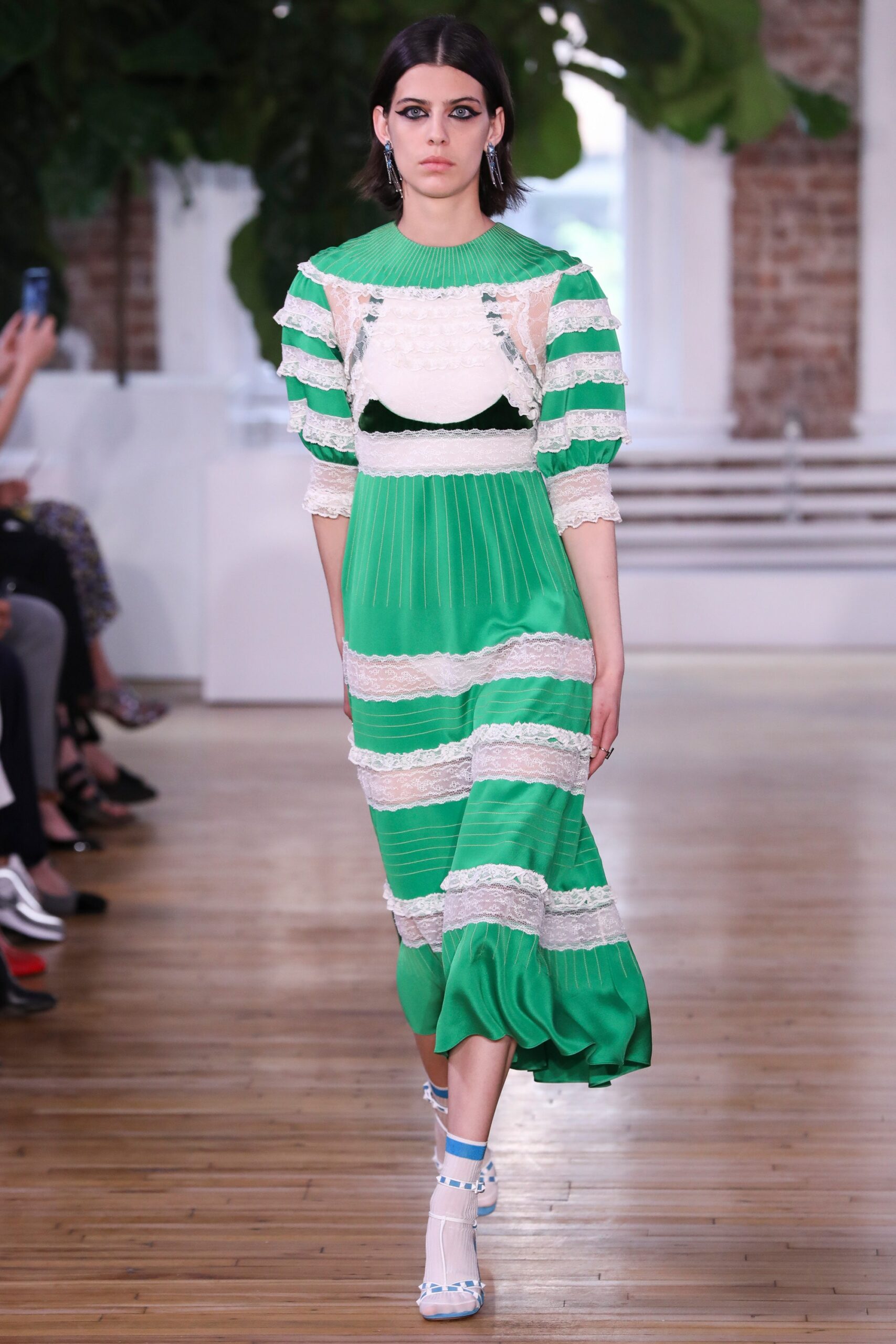 Valentino Resort 18 Look 18