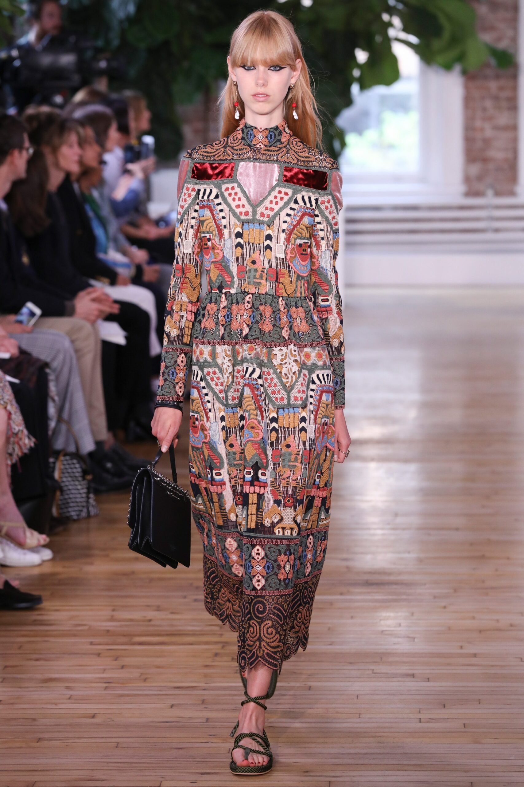 Valentino Resort 18 Look 20