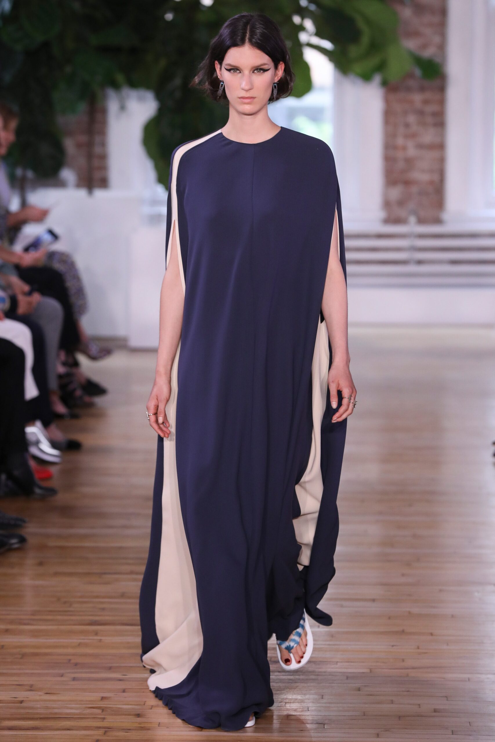 Valentino Resort 18 Look 57