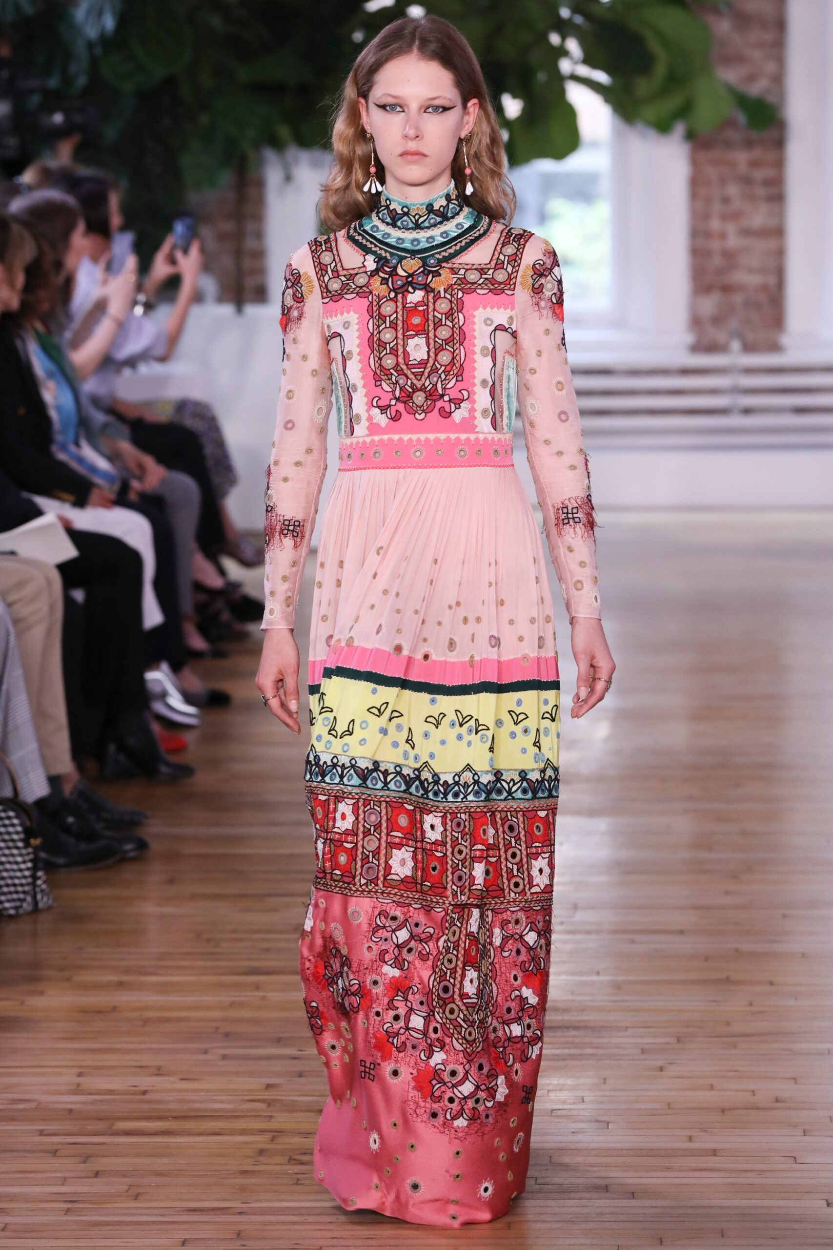 Valentino Resort 18 Look 64