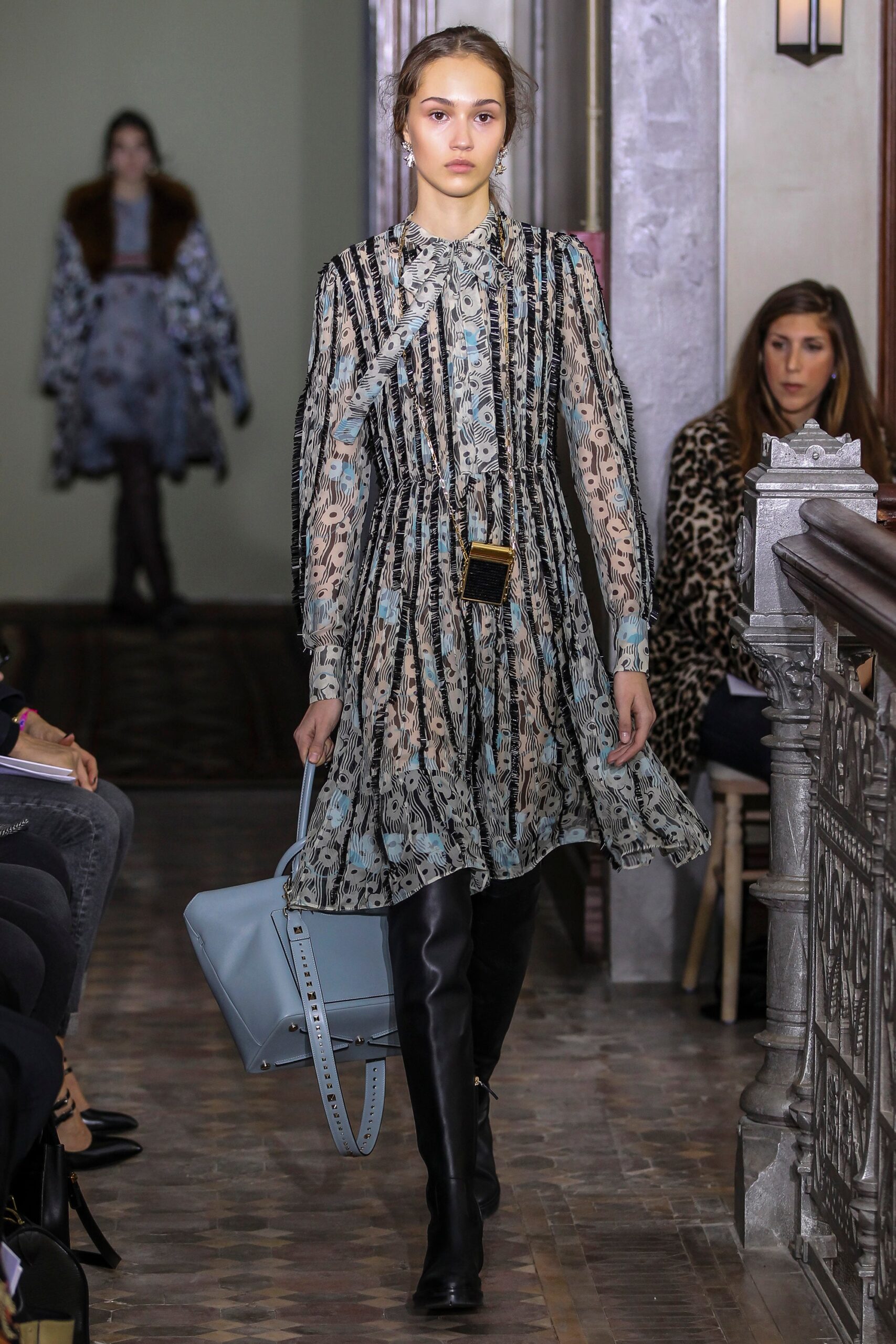 Valentino F/W 17 Look 1