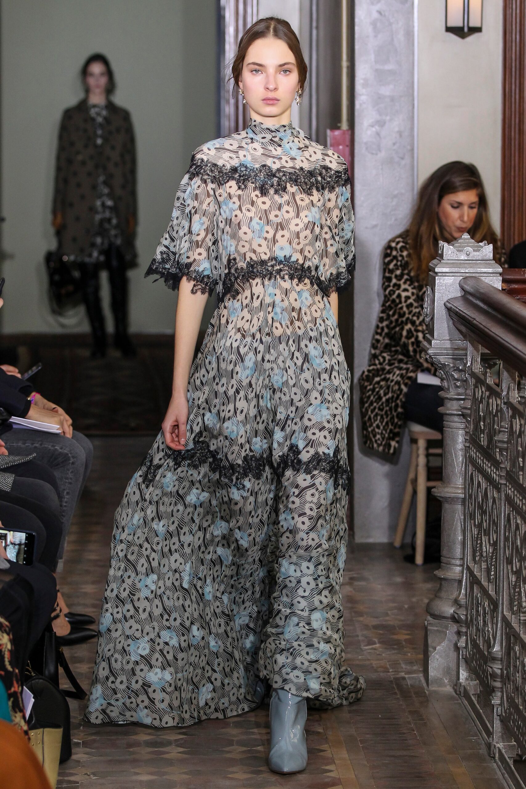 Valentino F/W 17 Look 6