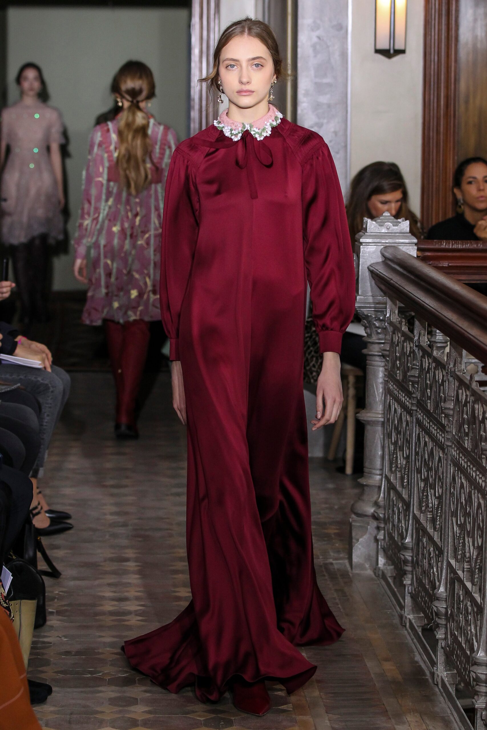 Valentino F/W 17 Look 18