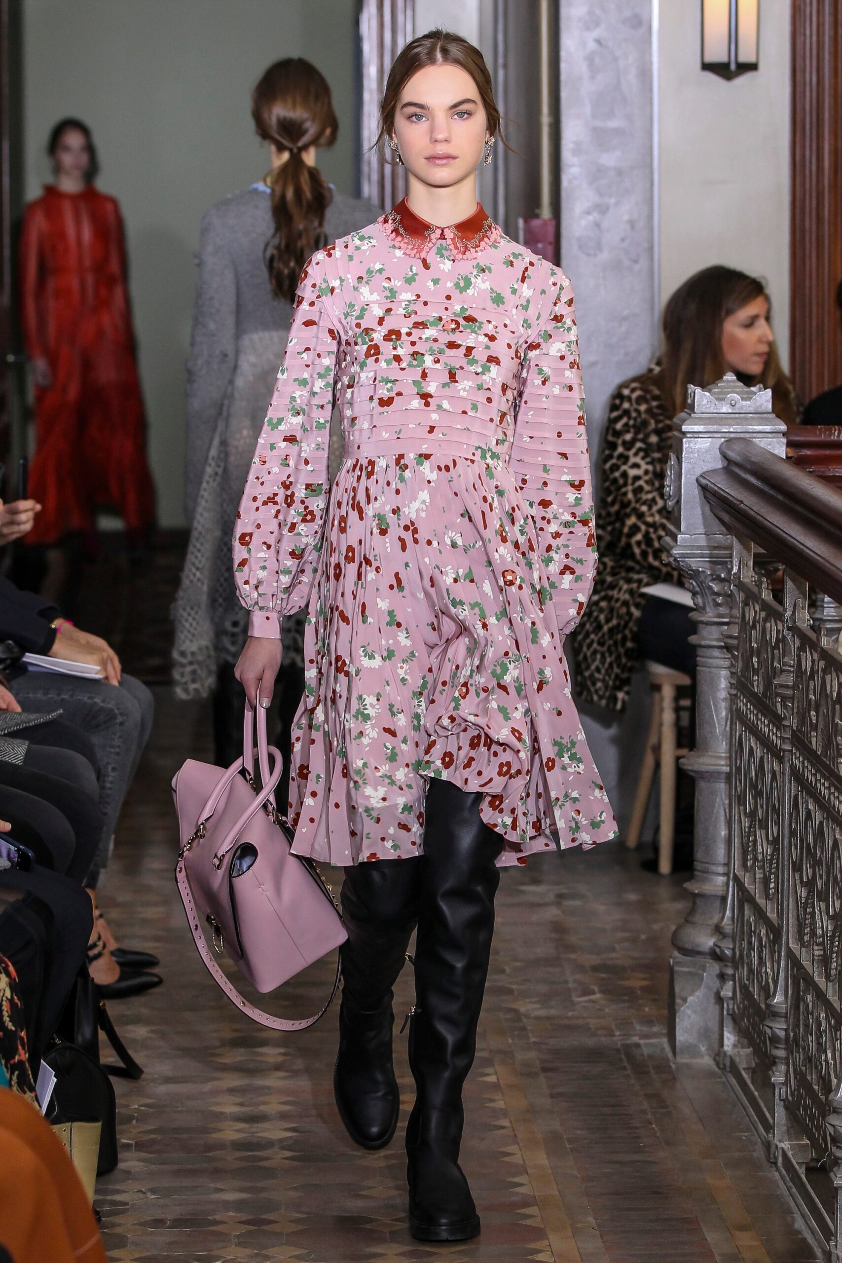 Valentino F/W 17 Look 21