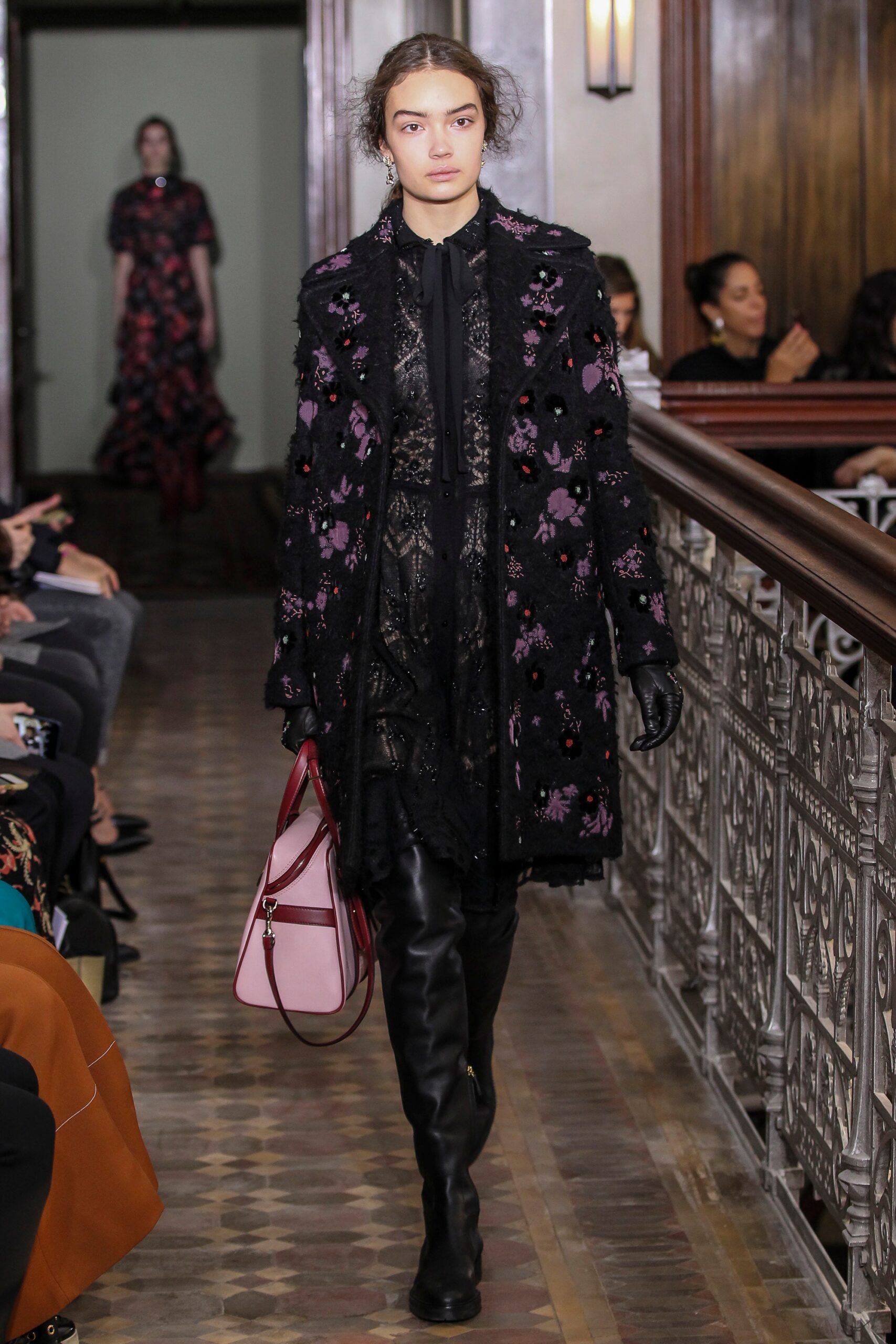 Valentino F/W 17 Look 28
