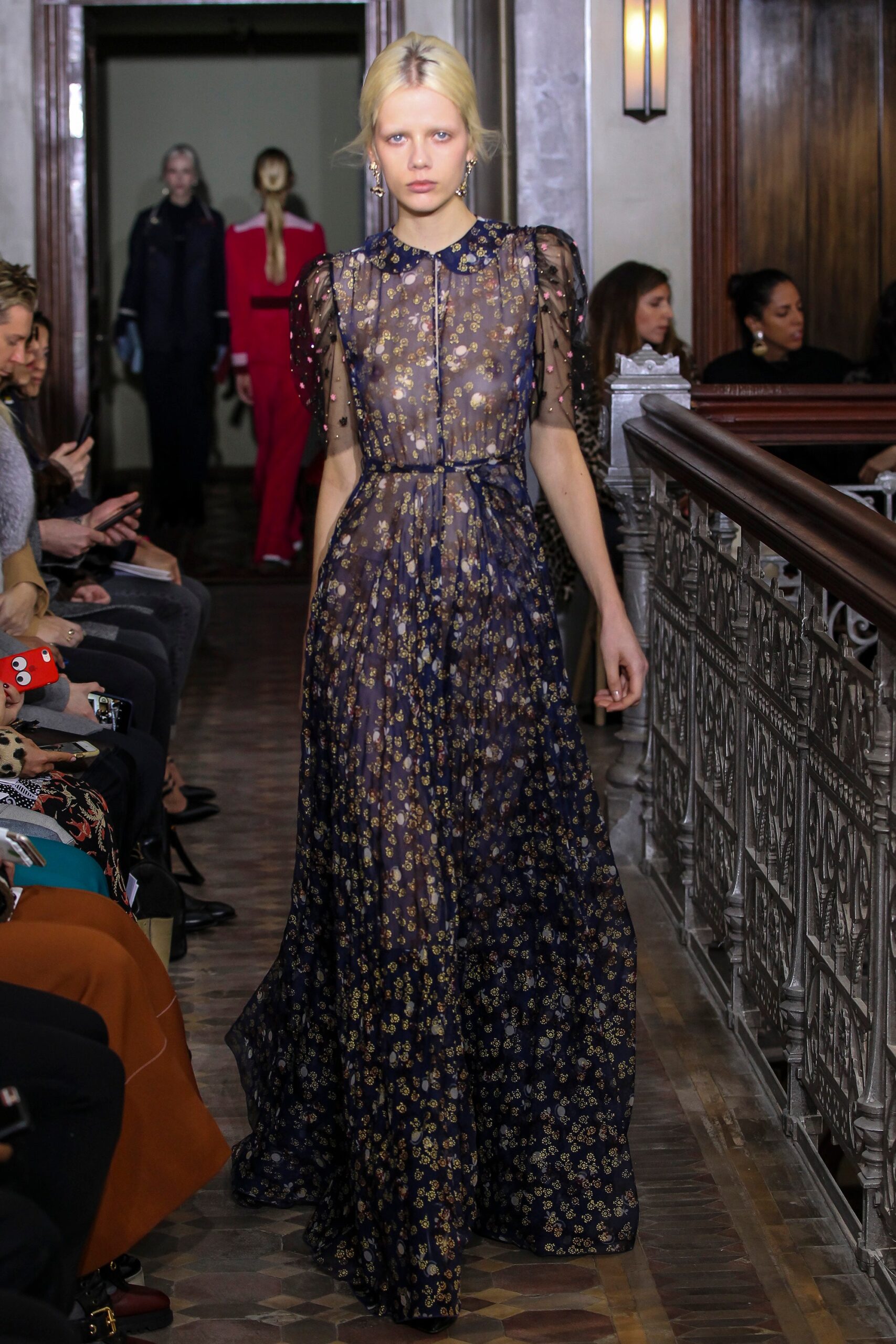 Valentino F/W 17 Look 35