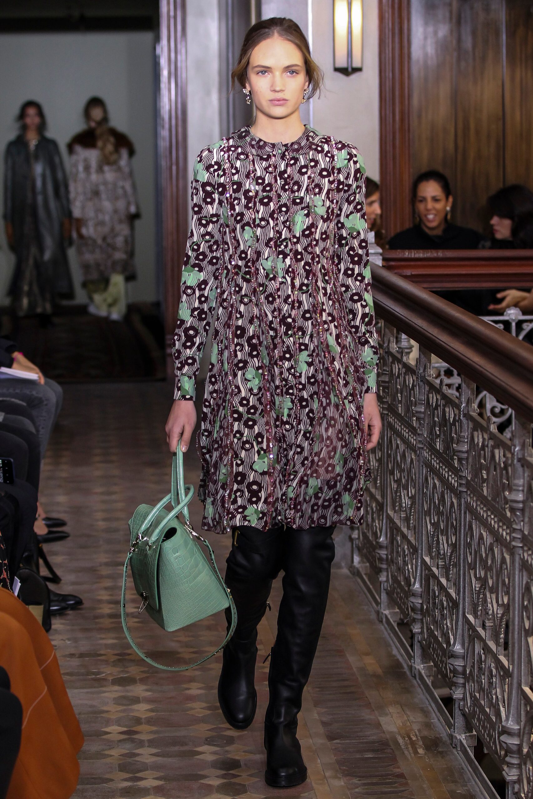 Valentino F/W 17 Look 43