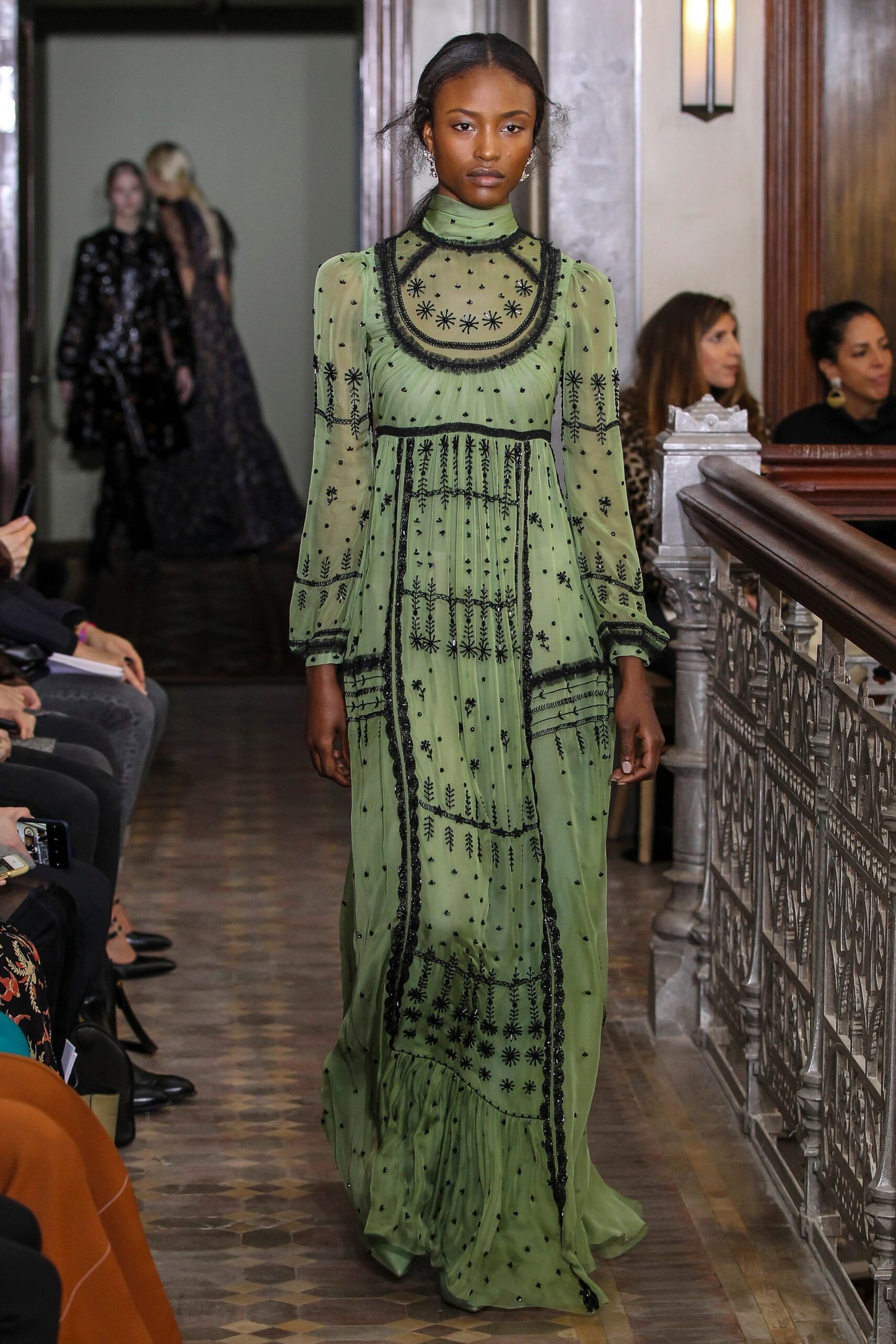 Valentino F/W 17 Look 45