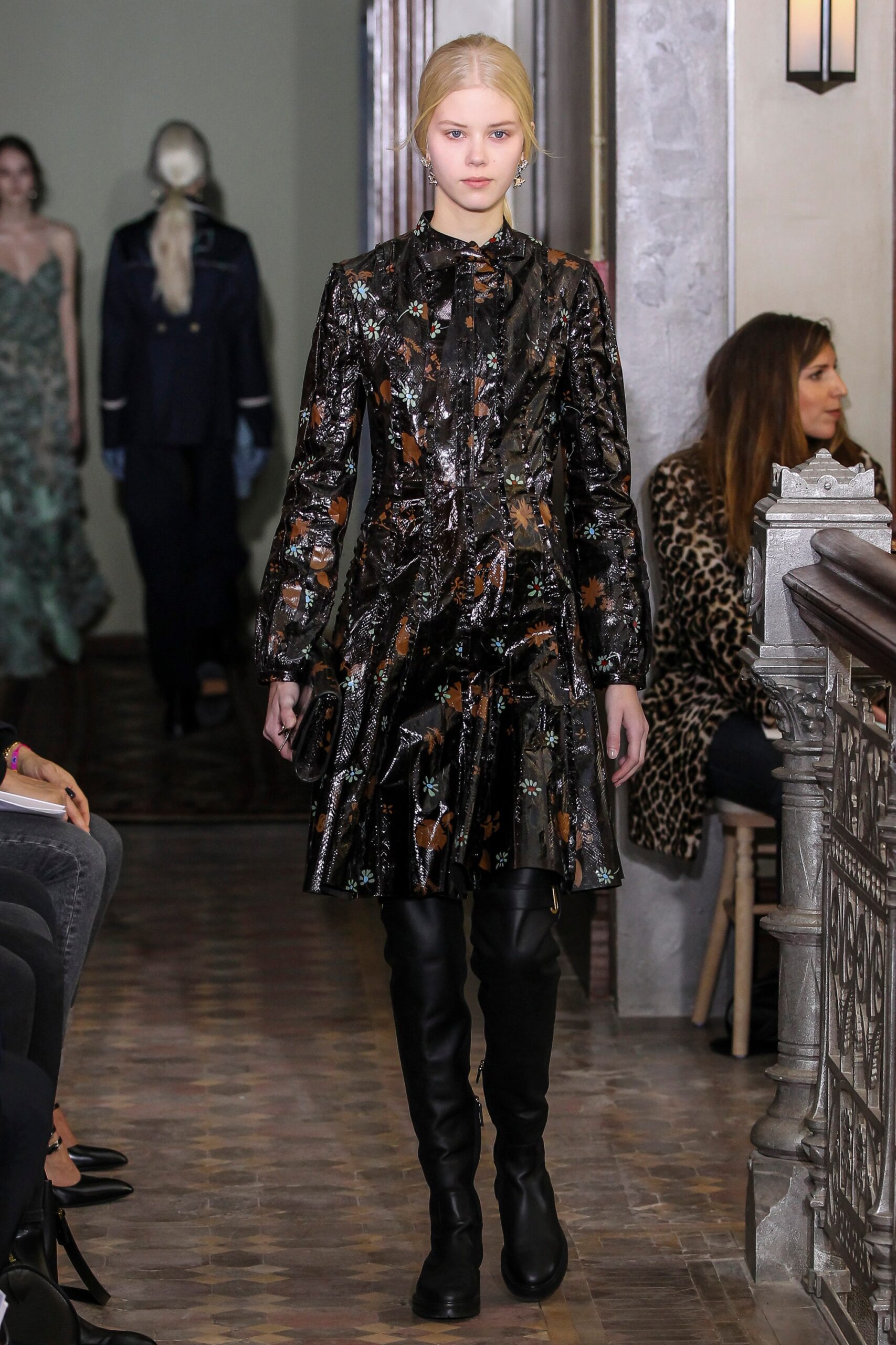 Valentino F/W 17 Look 46
