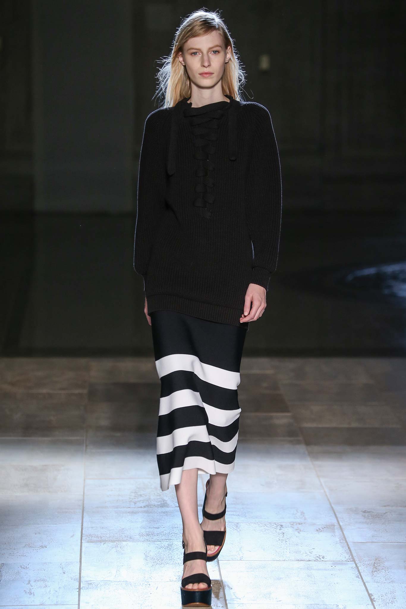 Victoria Beckham S/S 15 Look 1