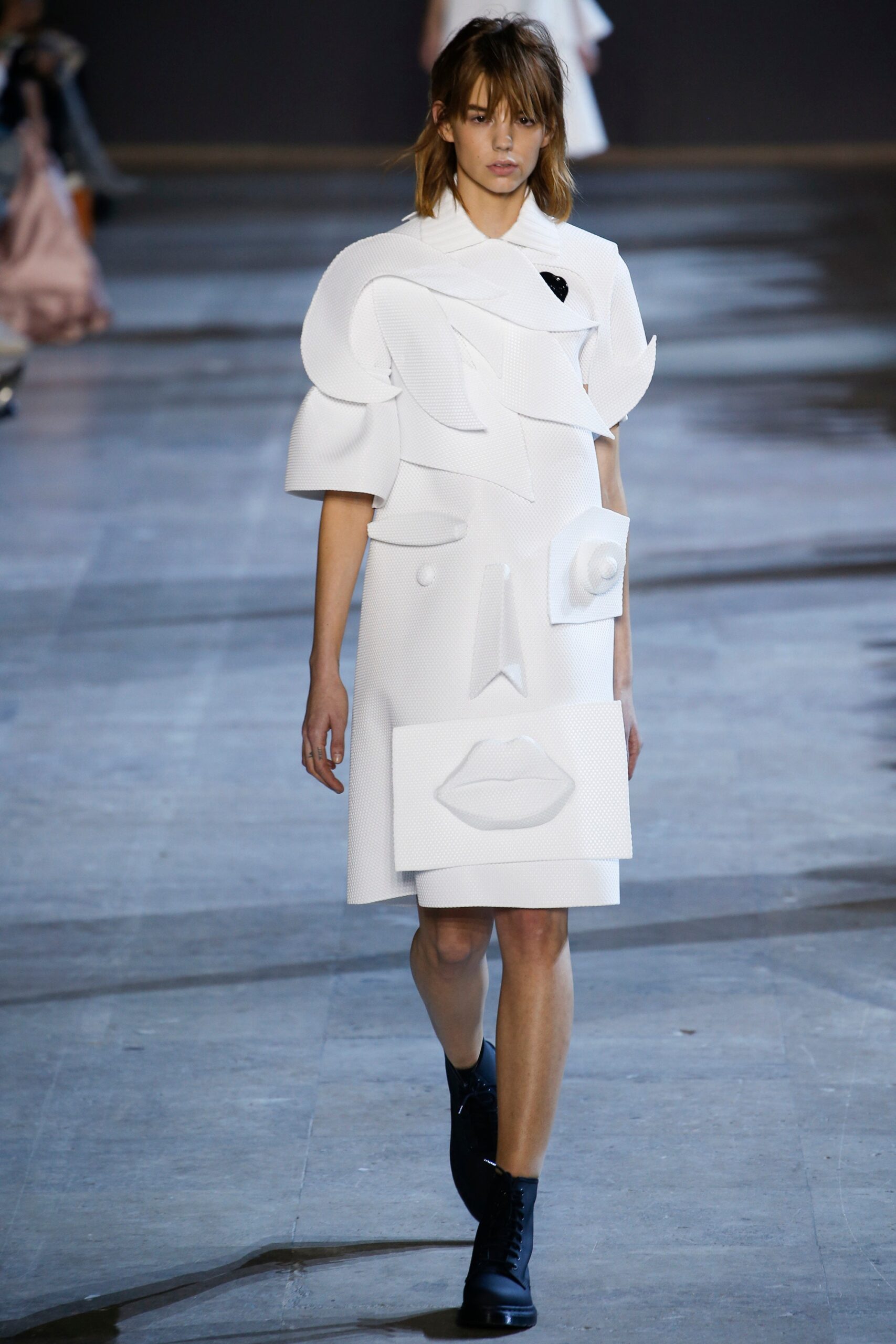Viktor & Rolf S/S 16 Couture Look 2