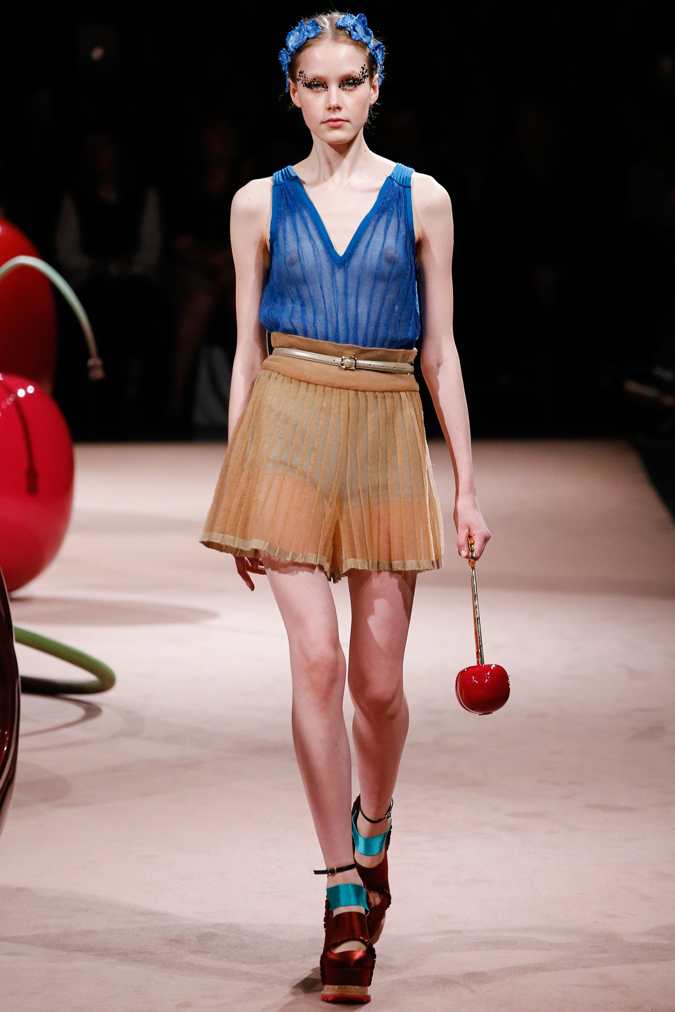 Undercover S/S 15 Look 11