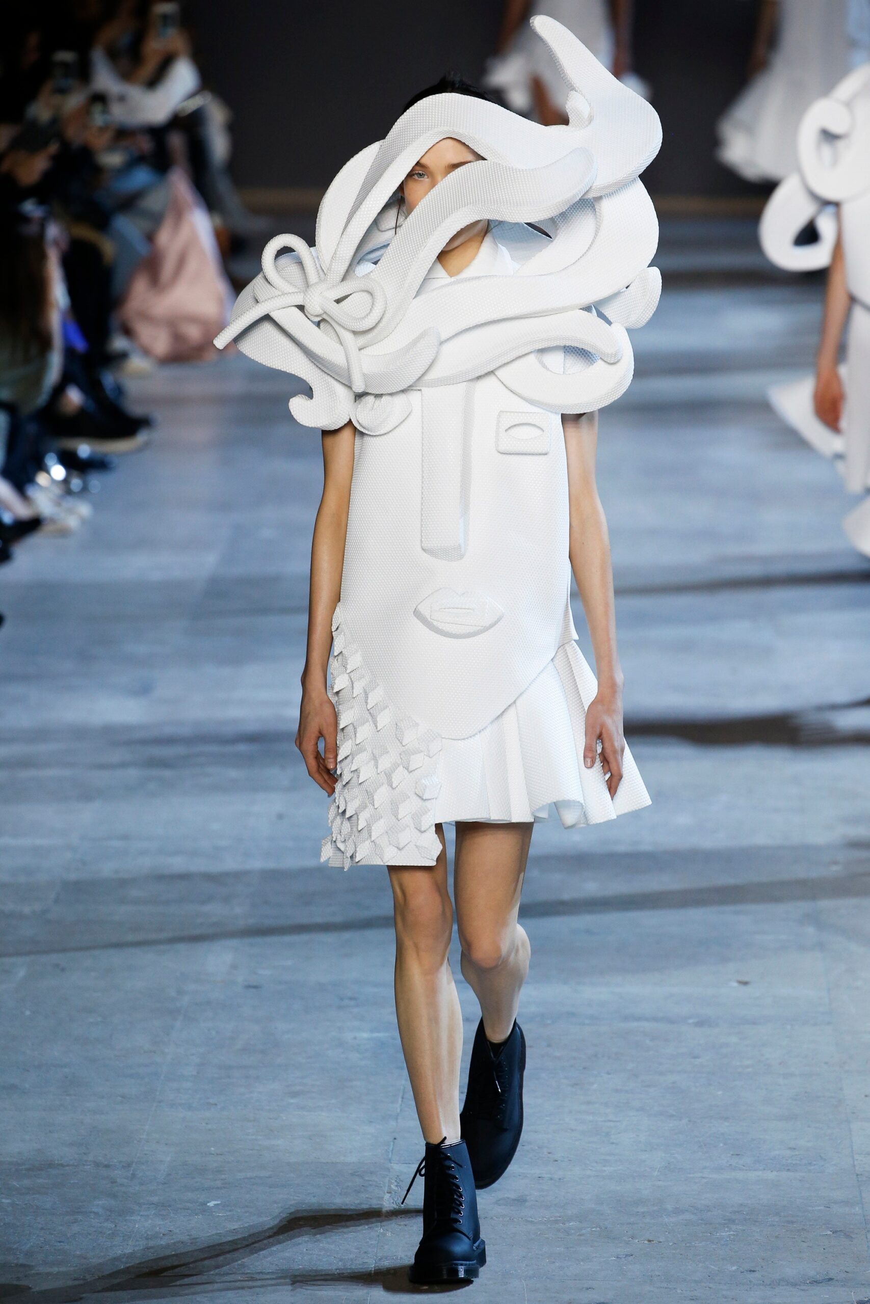 Viktor & Rolf S/S 16 Couture Look 5