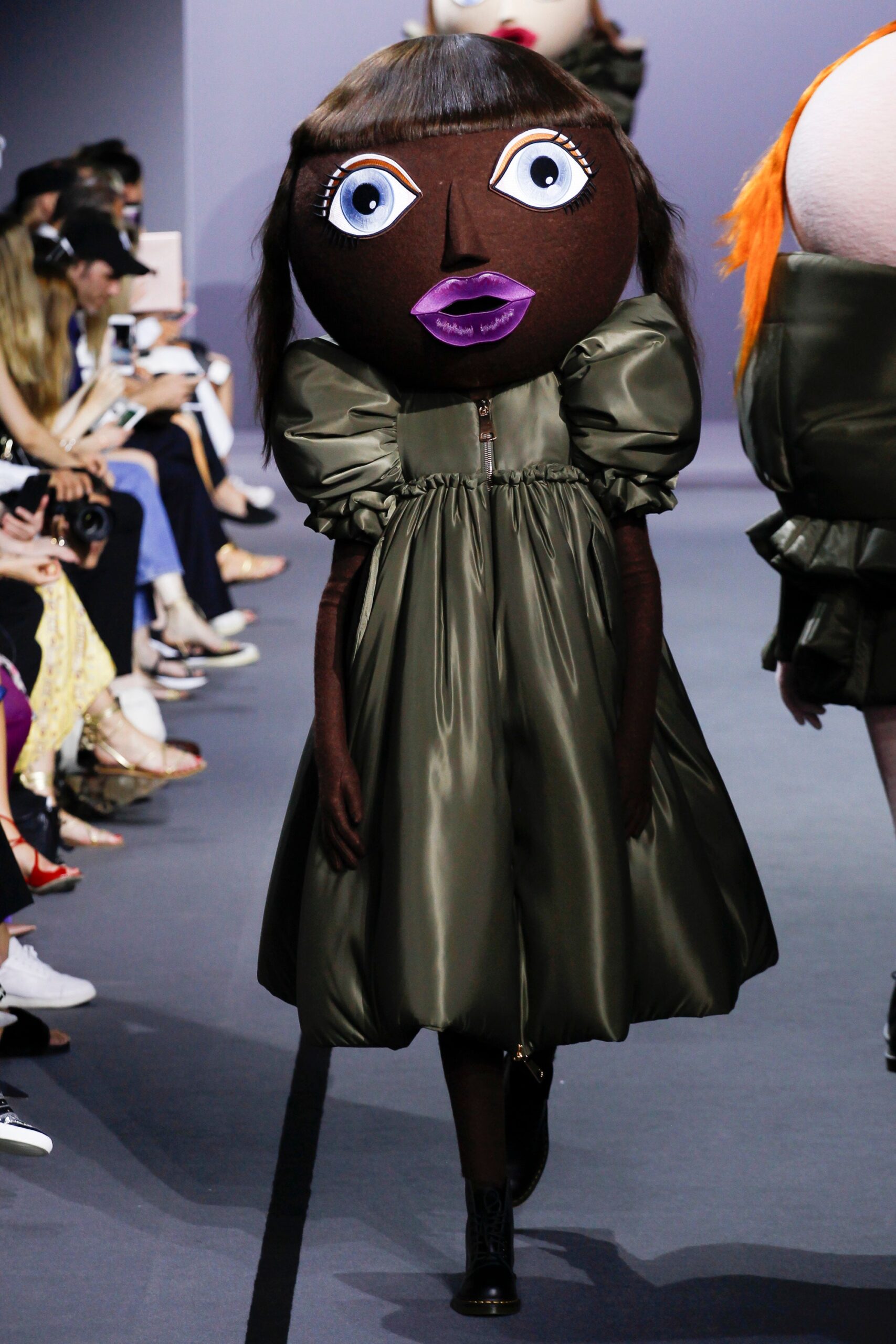 Viktor & Rolf F/W 17 Couture Look 2