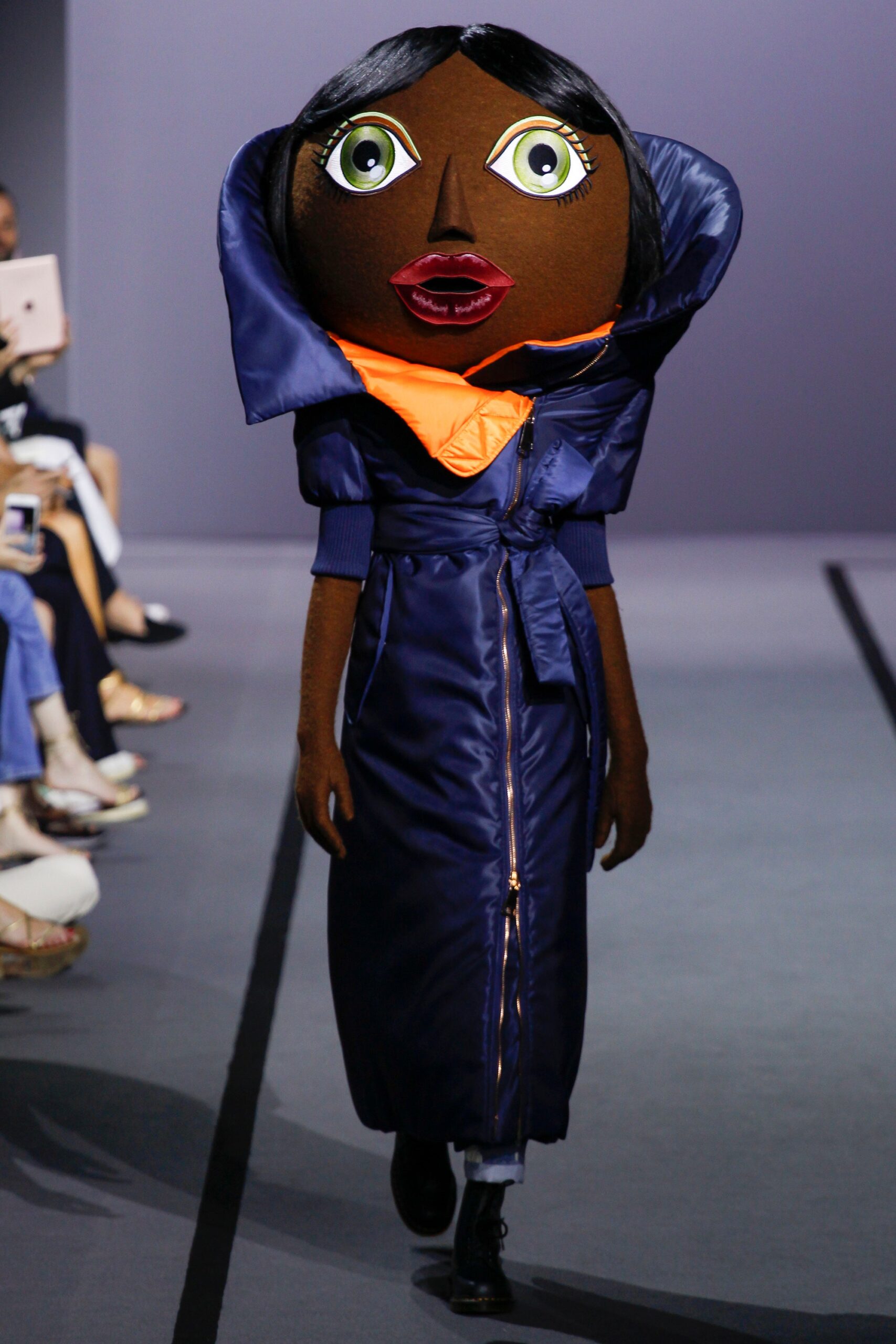 Viktor & Rolf F/W 17 Couture Look 10