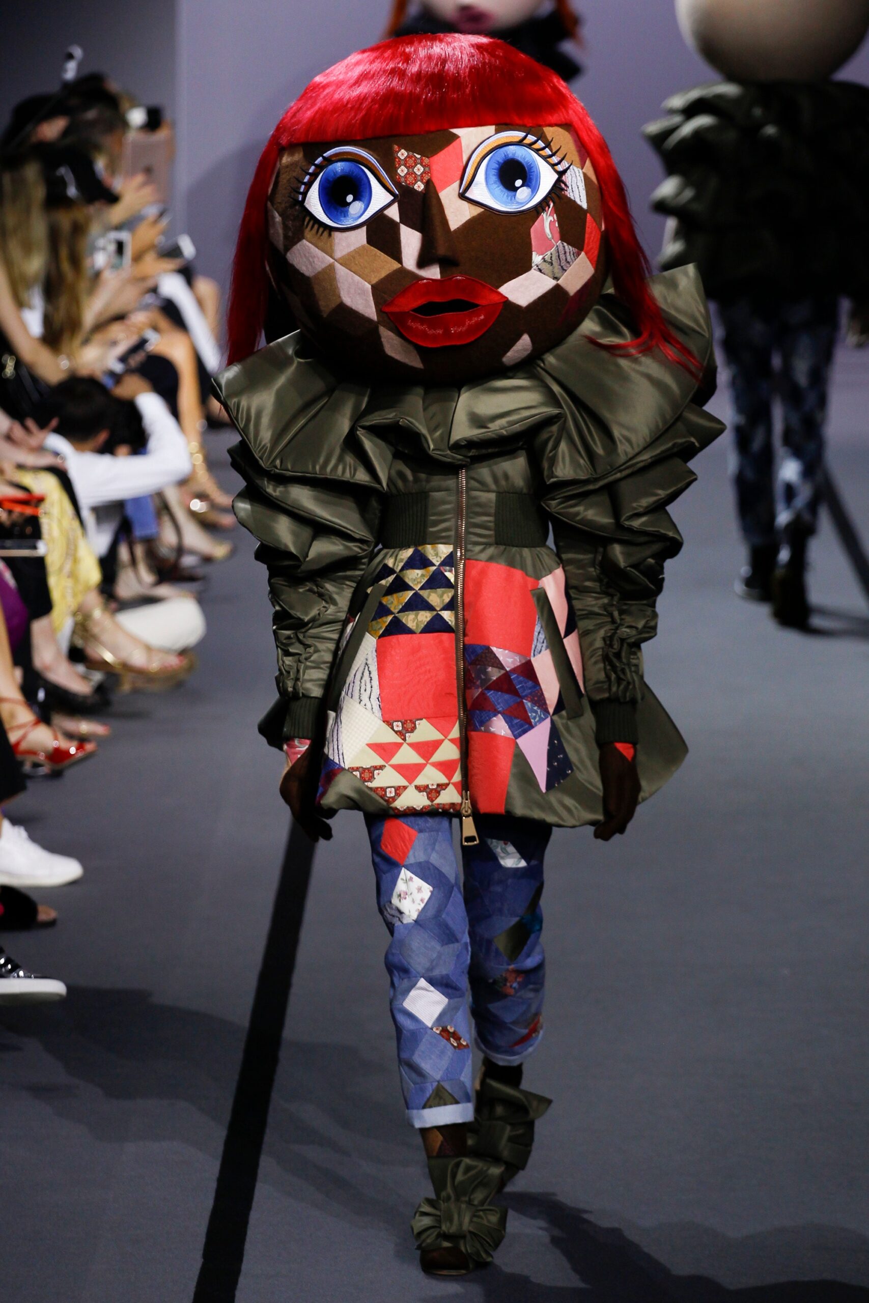 Viktor & Rolf F/W 17 Couture Look 15