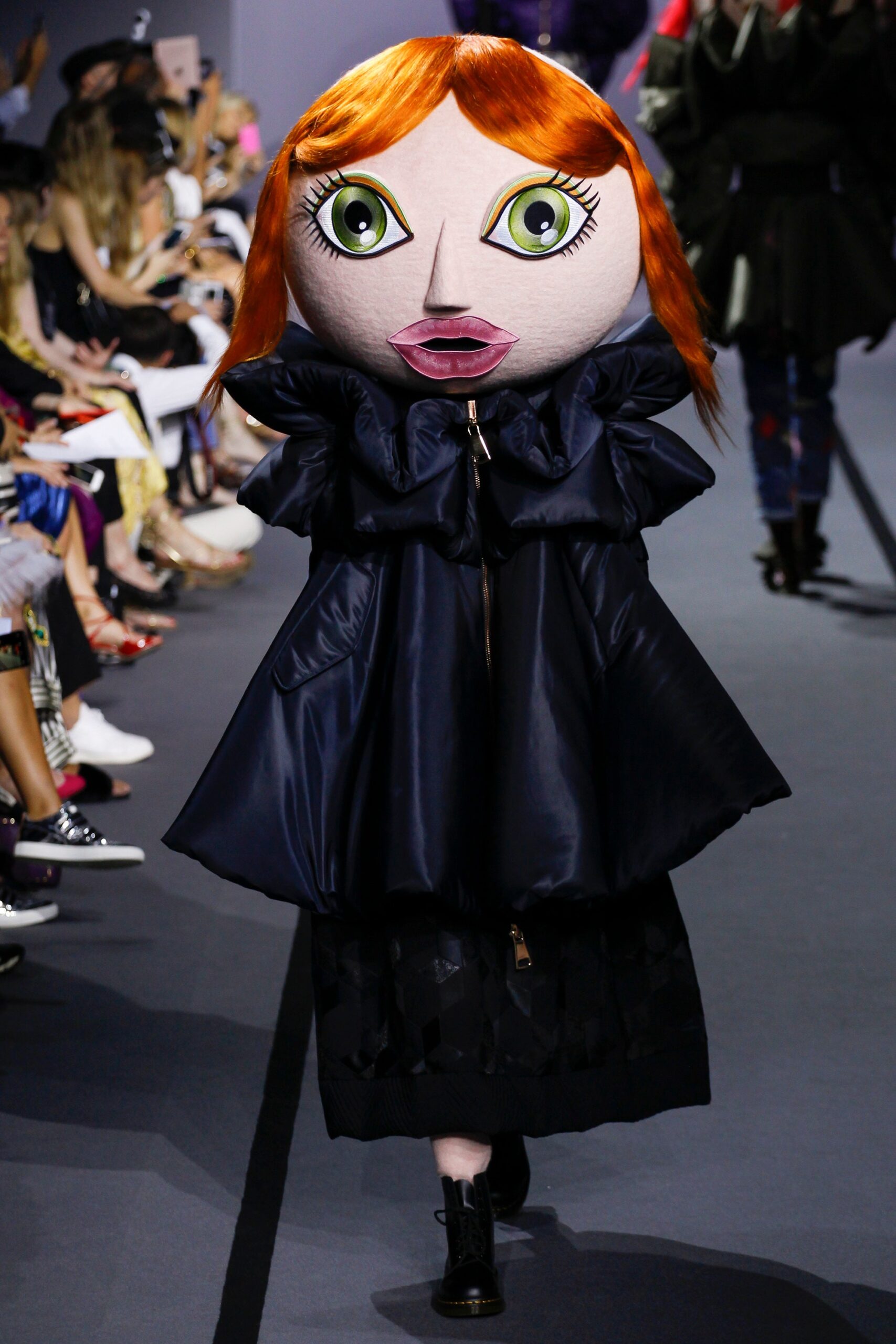 Viktor & Rolf F/W 17 Couture Look 16