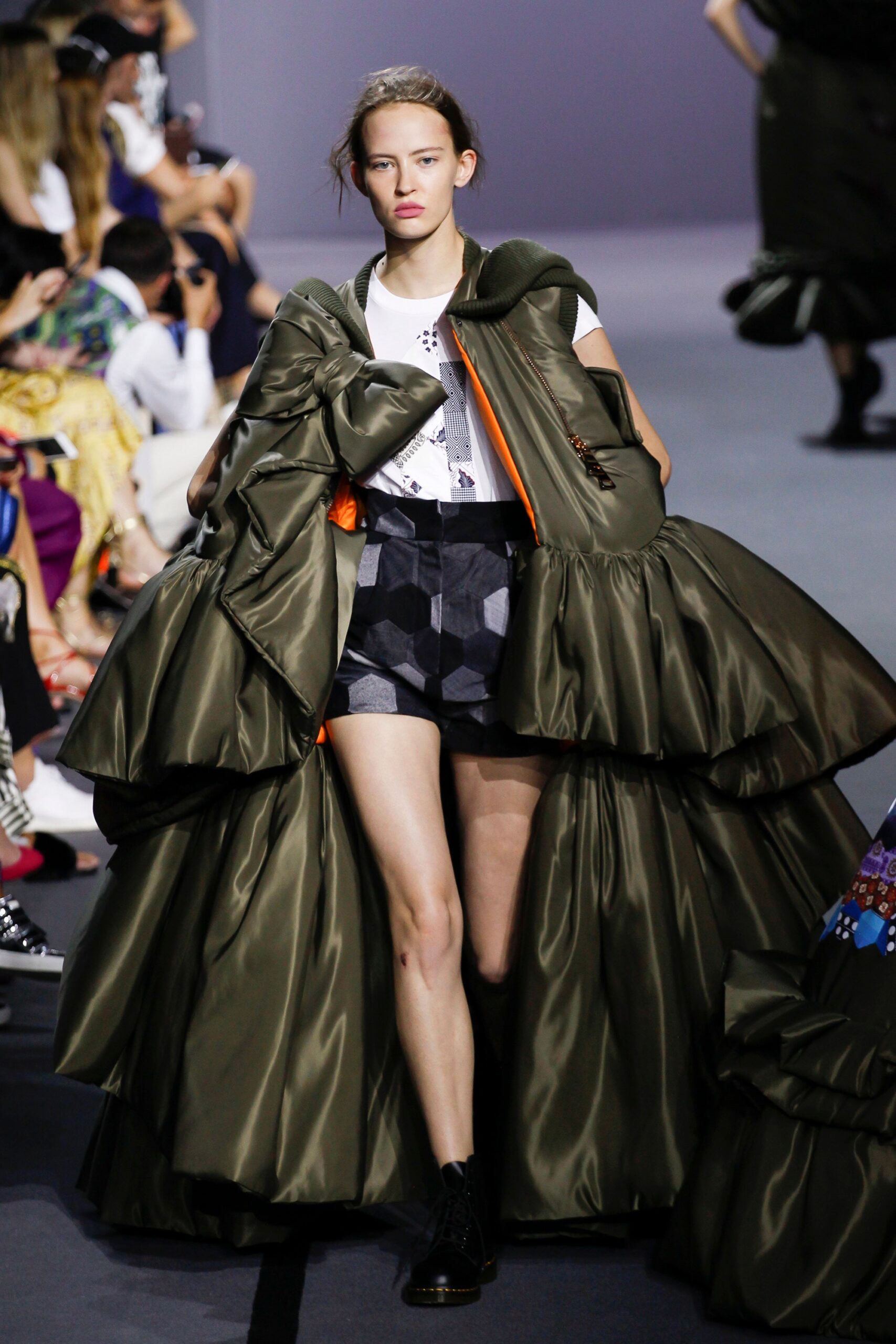 Viktor & Rolf F/W 17 Couture Look 37