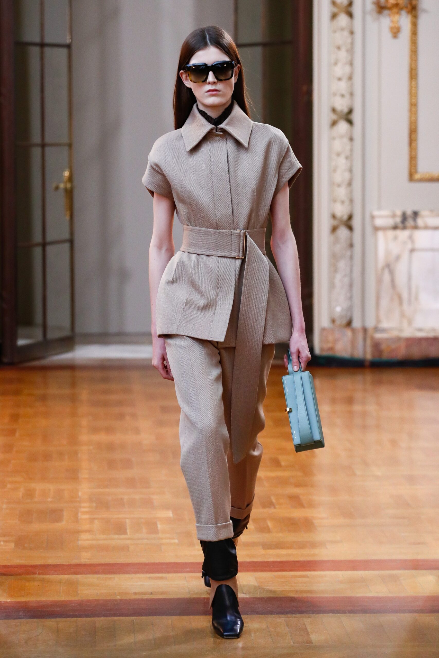 Victoria Beckham F/W 18 Look 4