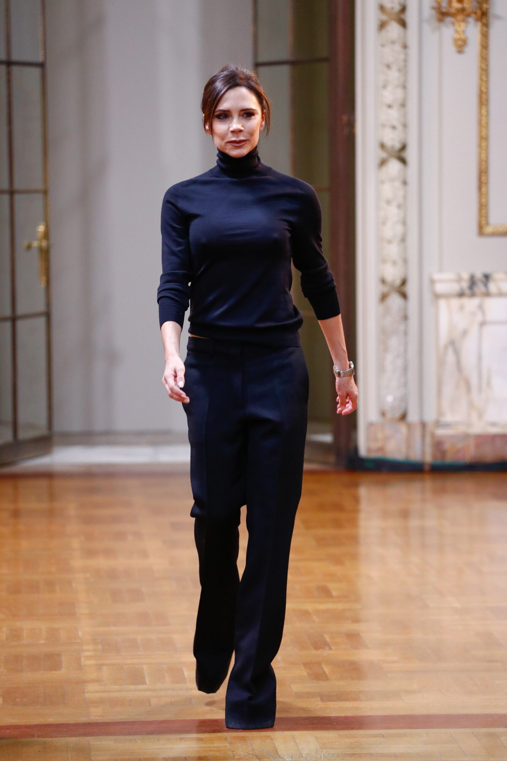 Victoria Beckham F/W 18 Look 23