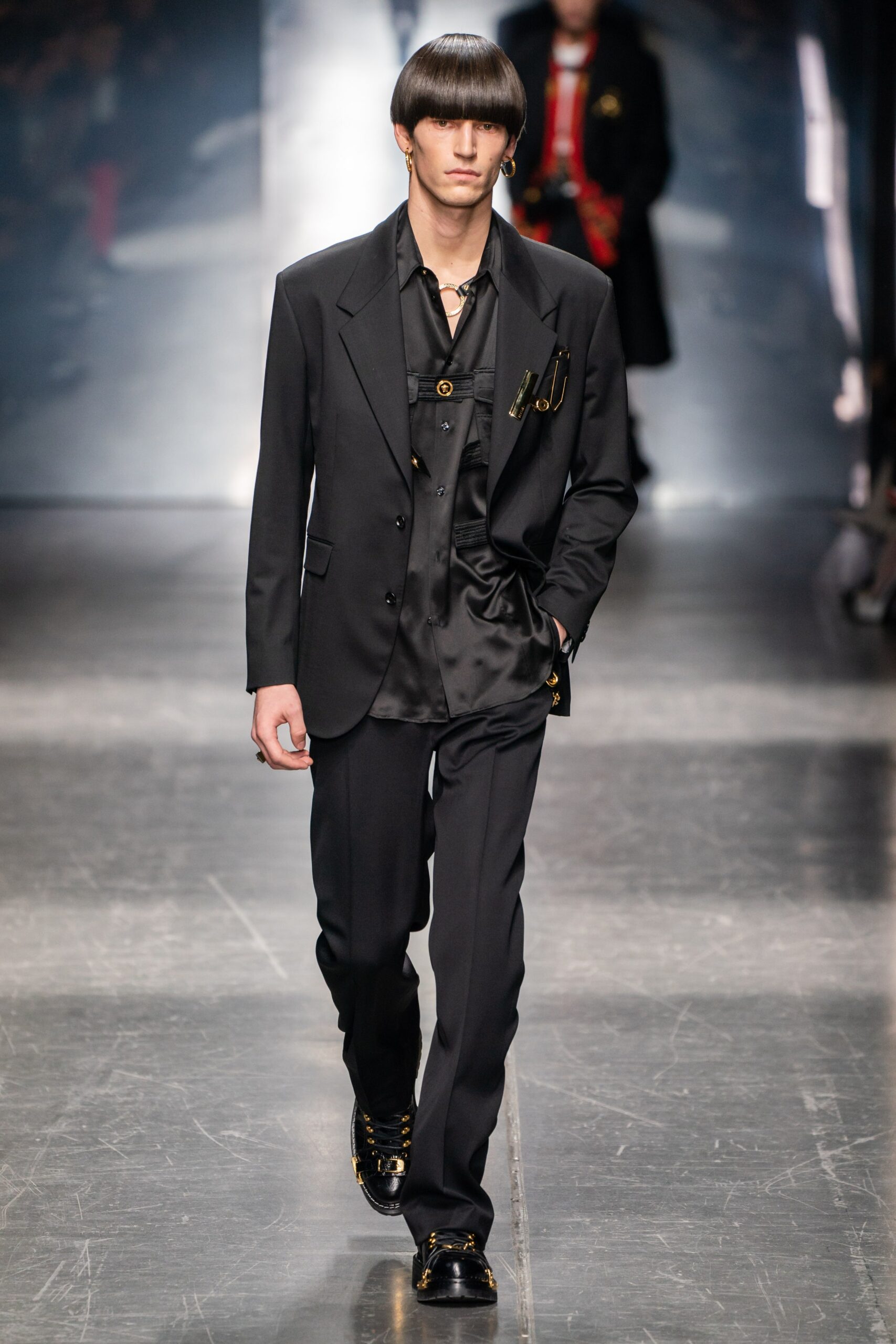 Versace F/W 19 Menswear Look 7