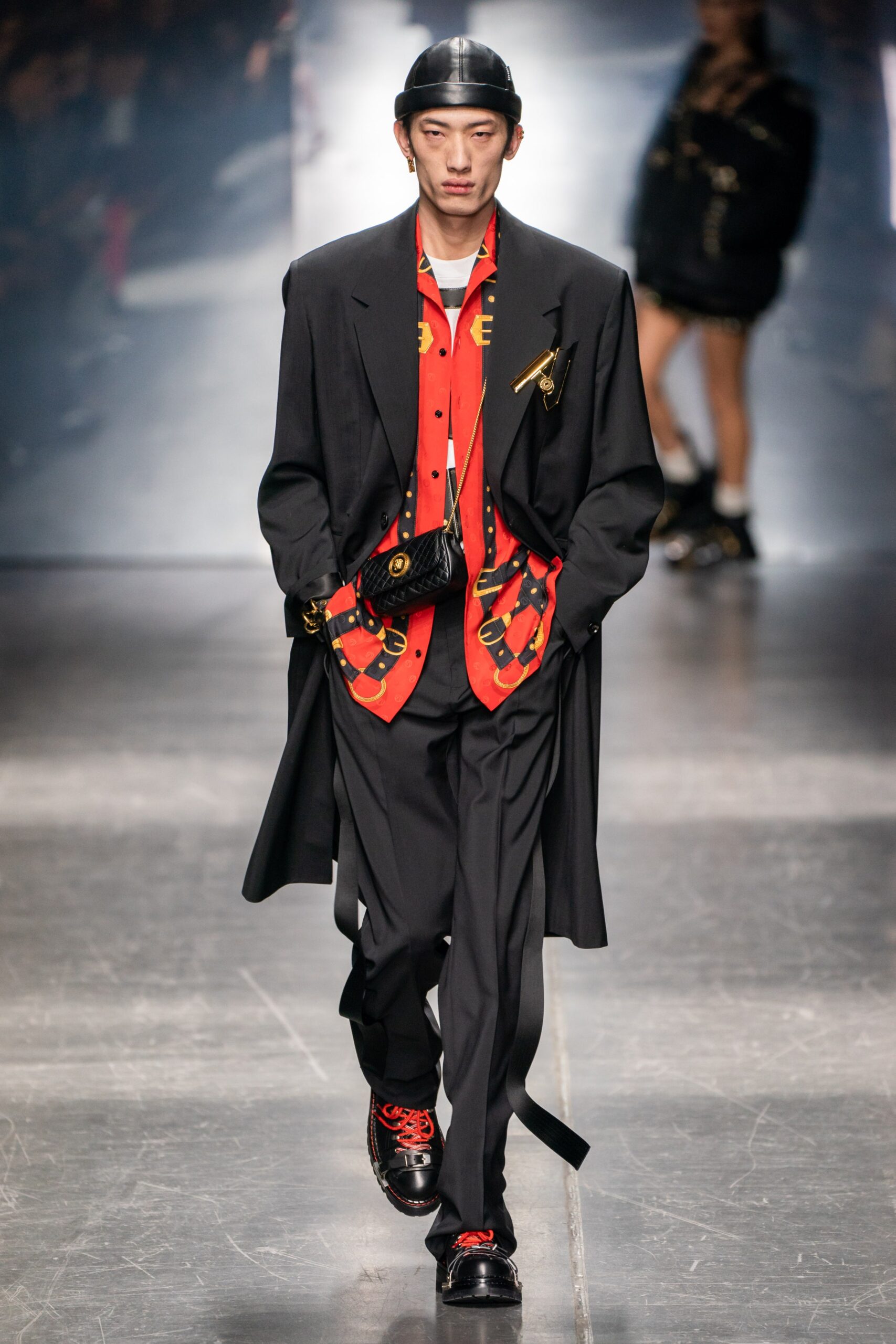 Versace F/W 19 Menswear Look 8