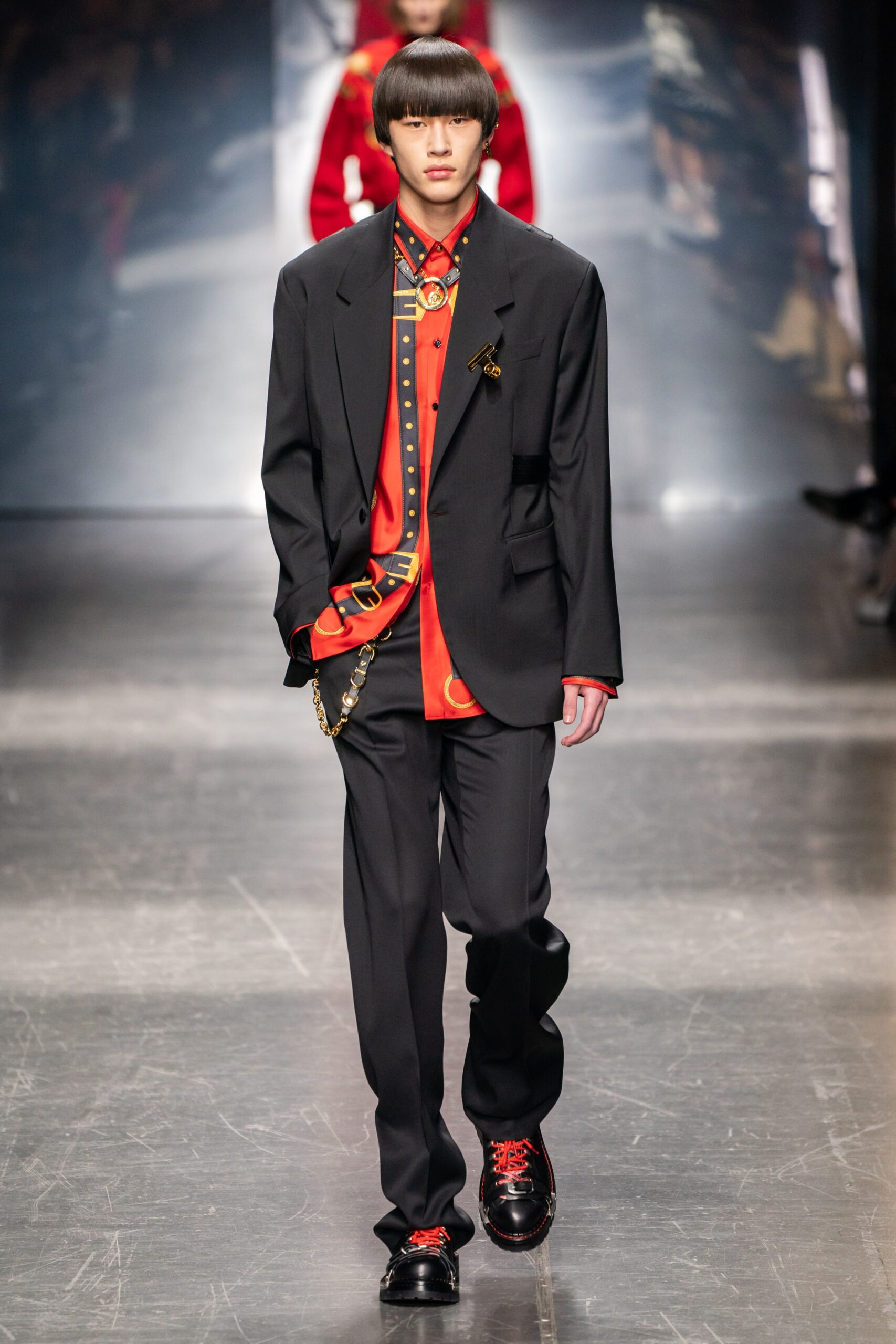 Versace F/W 19 Menswear Look 10