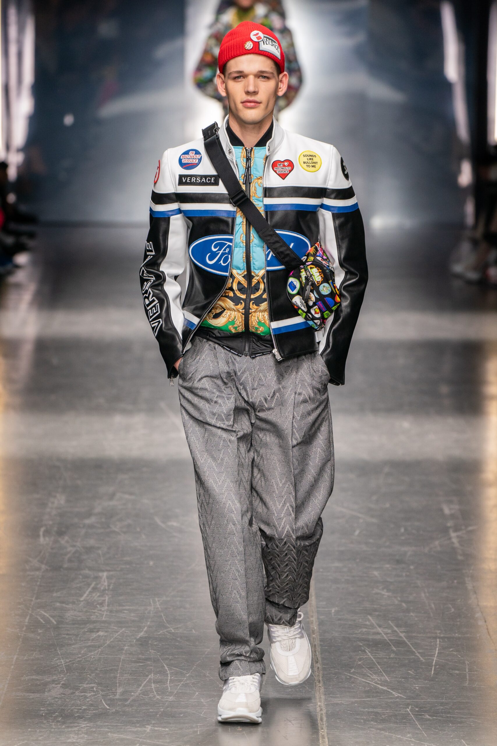 Versace F/W 19 Menswear Look 22