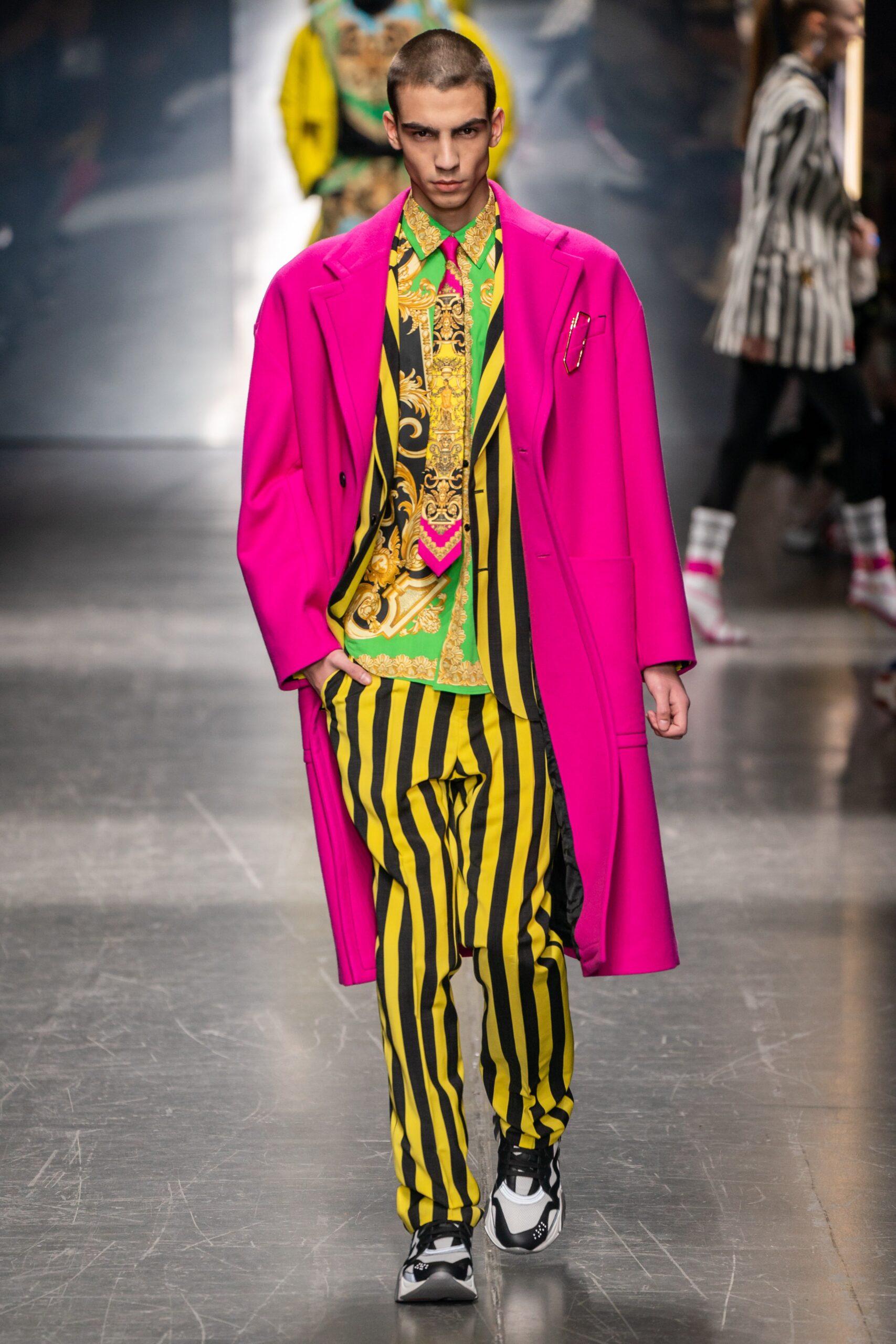 Versace F/W 19 Menswear Look 24
