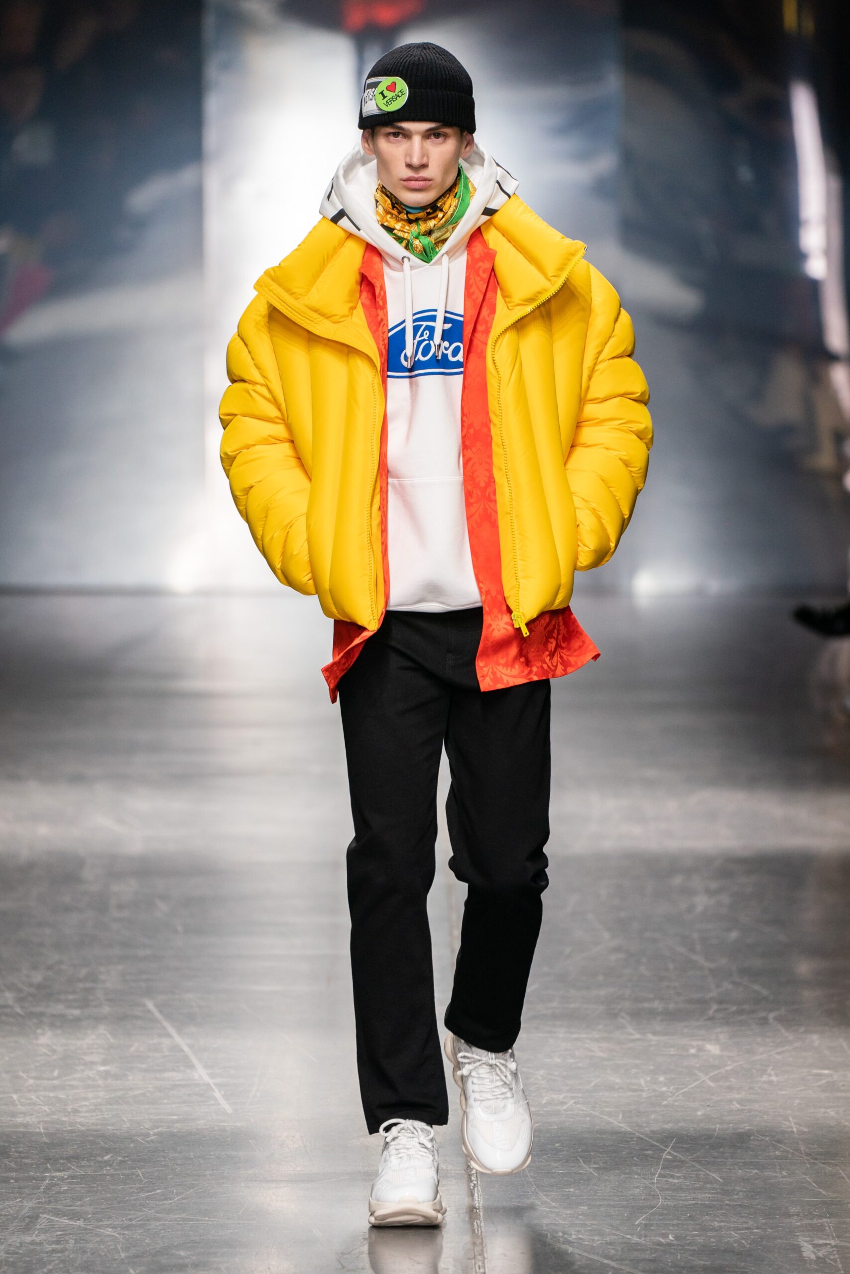 Versace F/W 19 Menswear Look 31