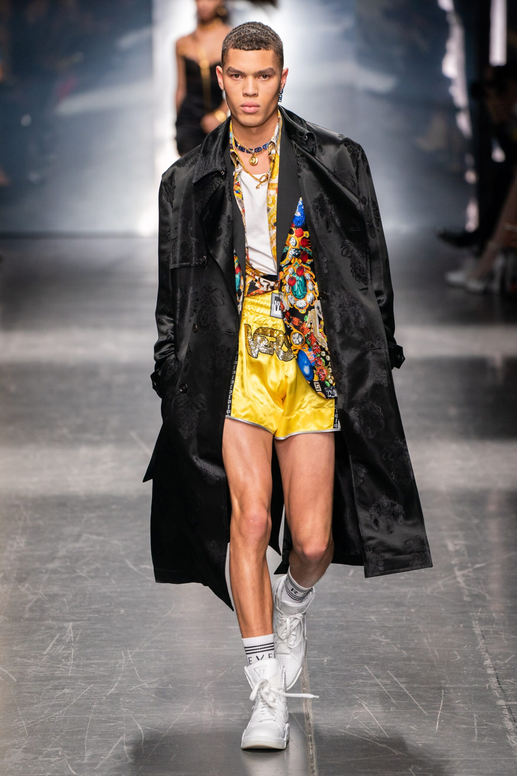 Versace F/W 19 Menswear Look 45