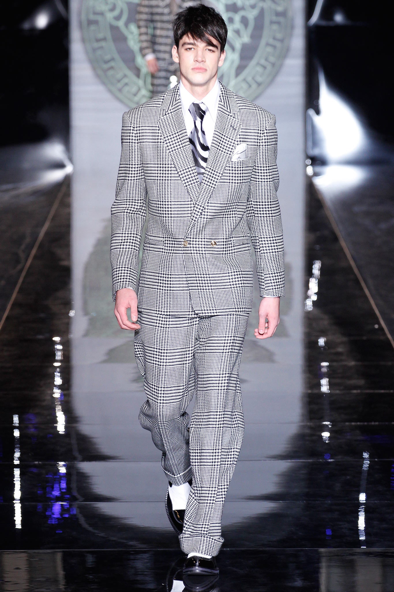 Versace Fall 2013 Menswear