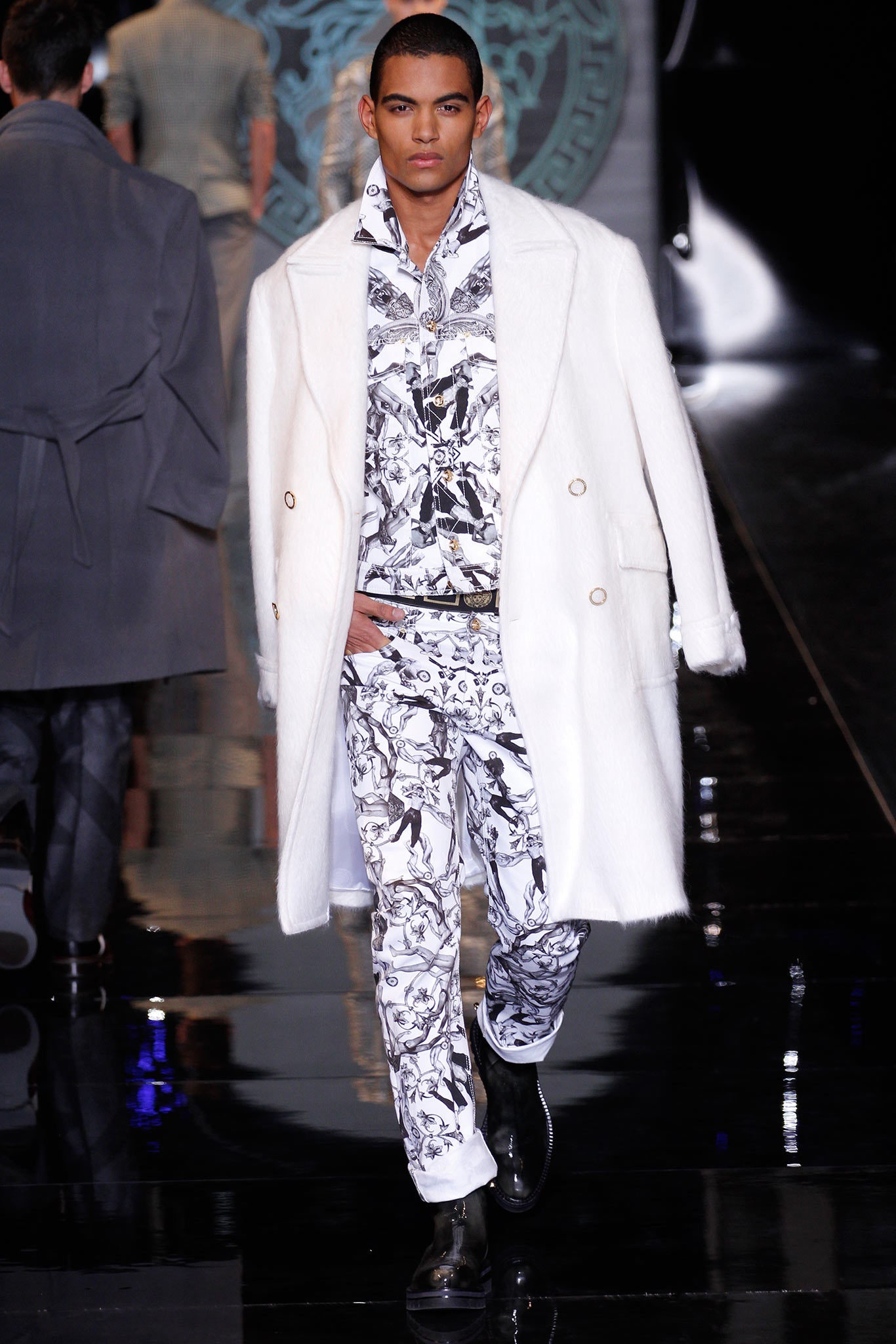 Versace F/W 13 Menswear Look 2