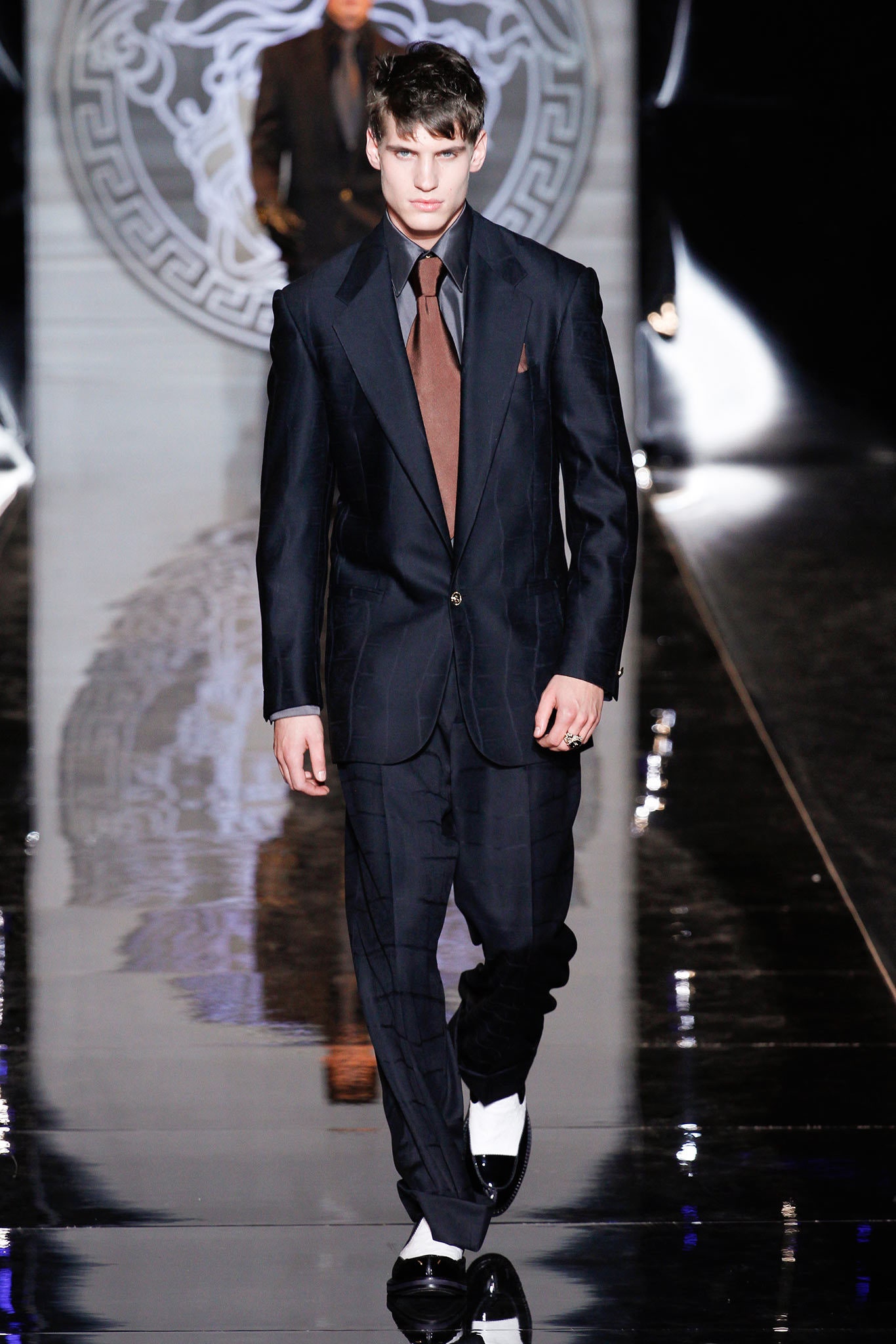Versace F/W 13 Menswear Look 19